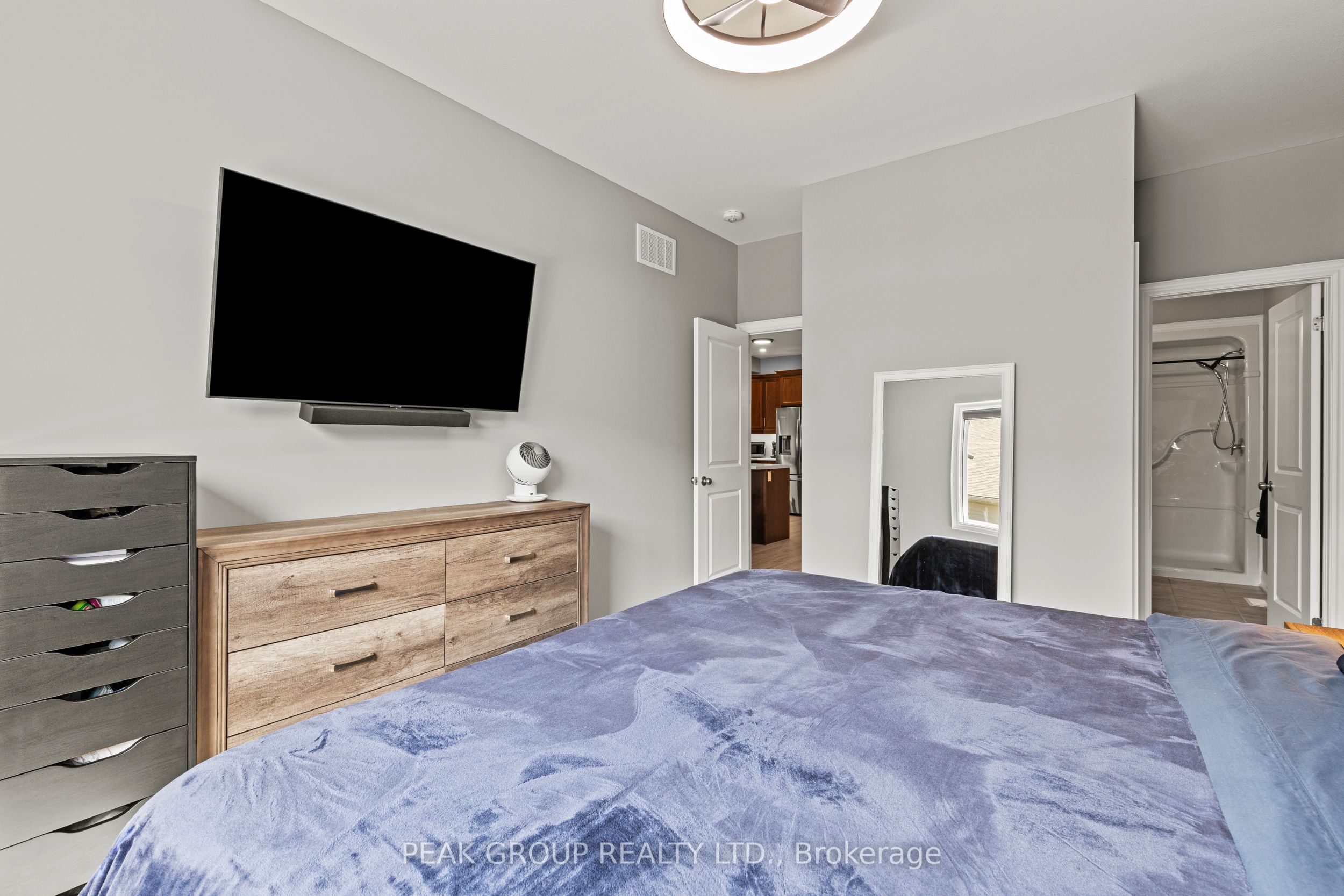 439 Williams Crescent Property Photo 14