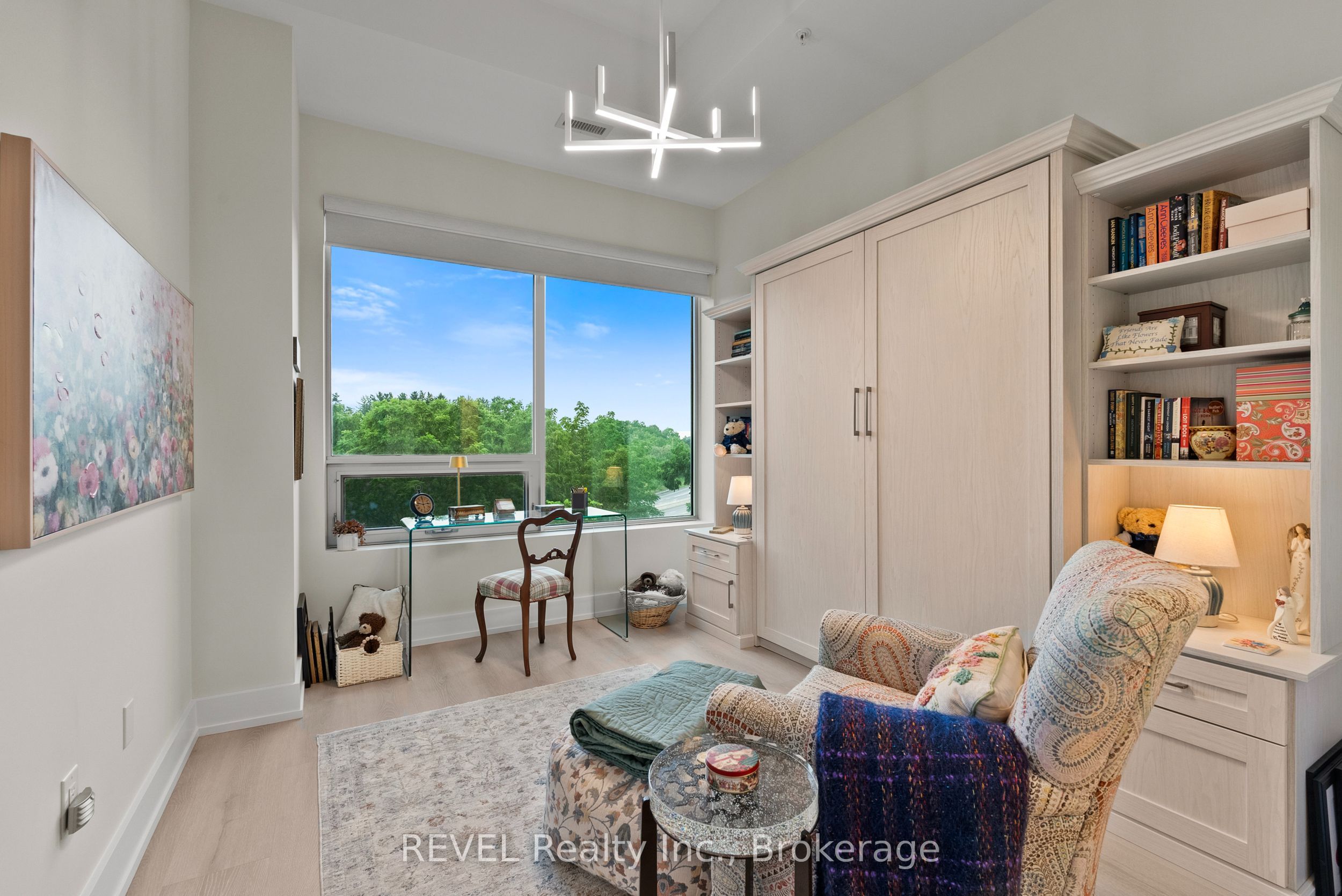 77 Yates Street 404 Property Photo 22