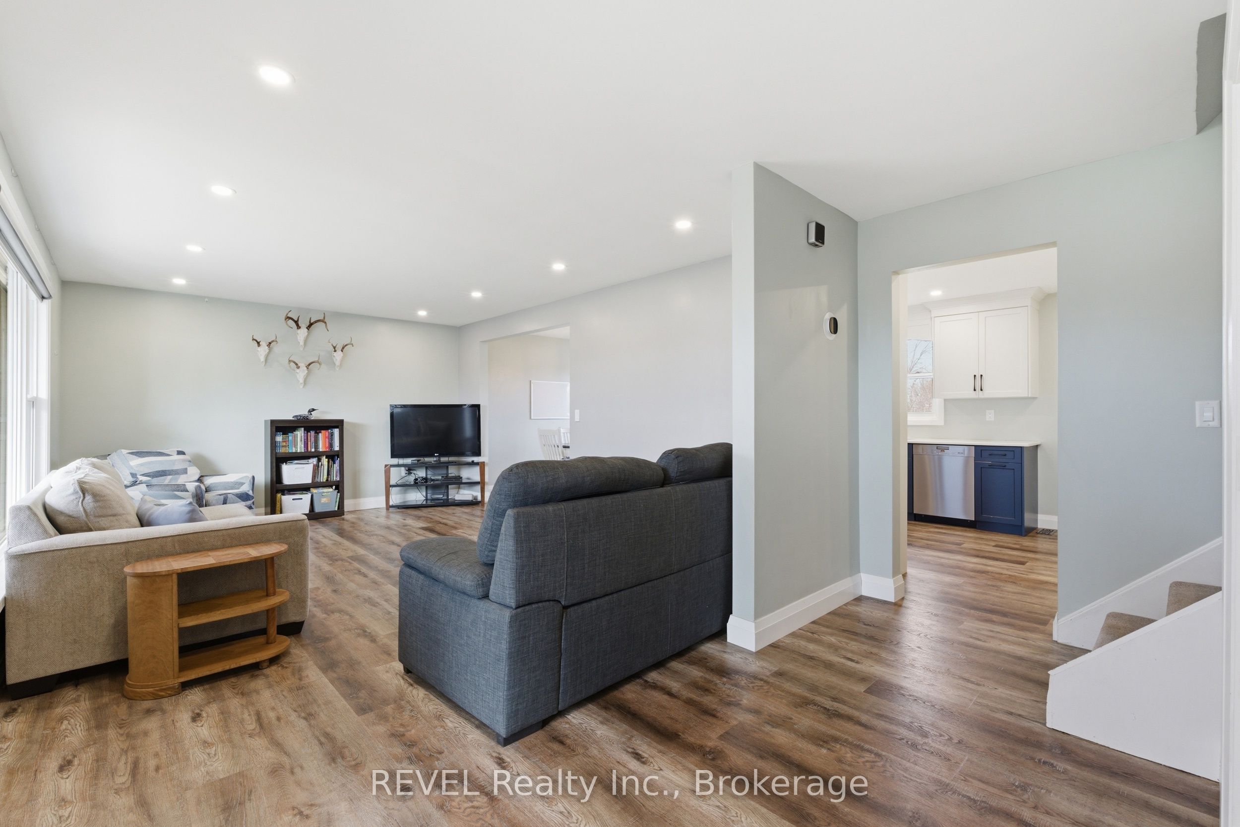 21 Lena Crescent Property Photo 15