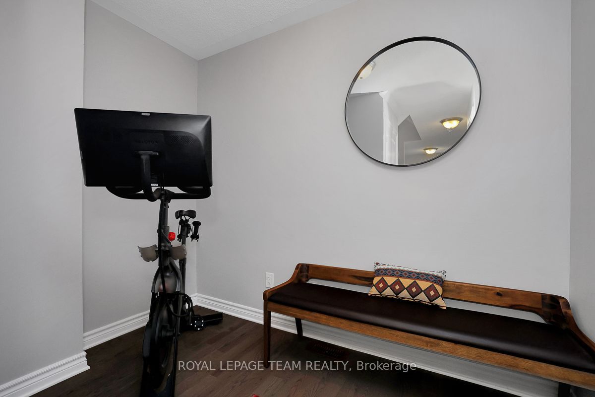 206 Leather Leaf Terrace Property Photo 5