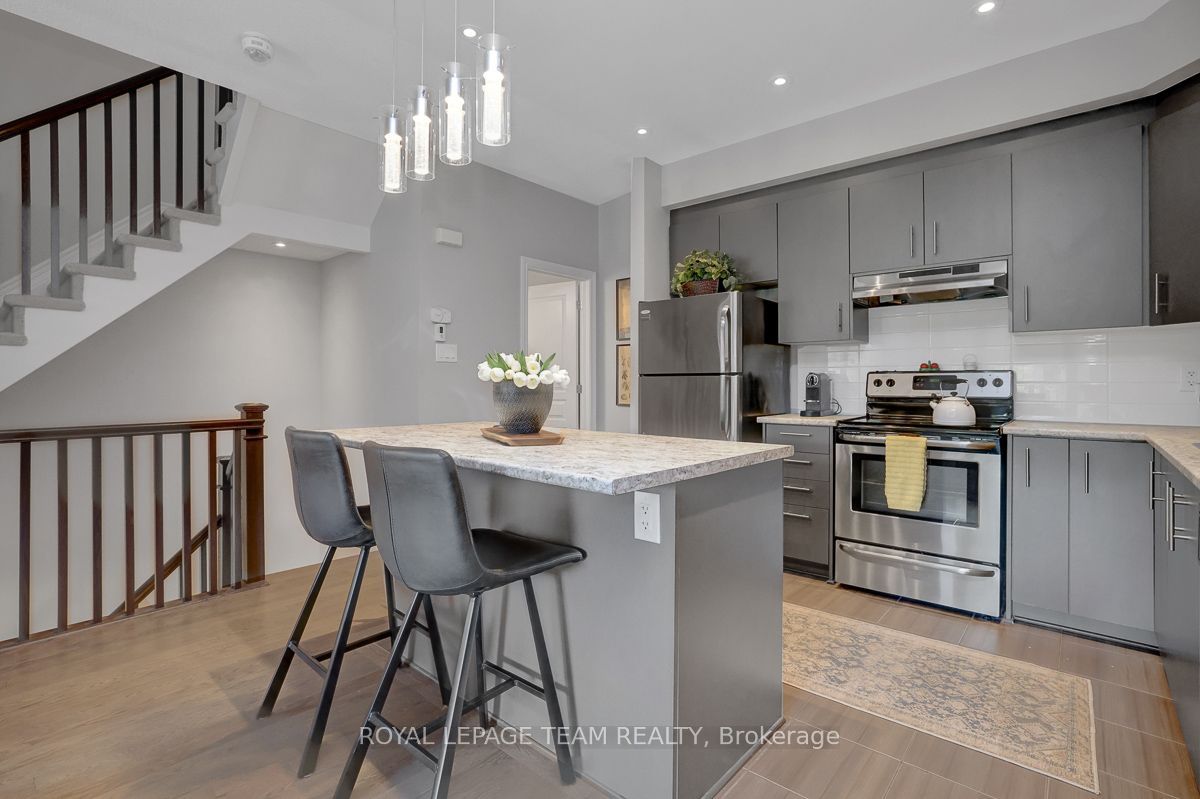 206 Leather Leaf Terrace Property Photo 8