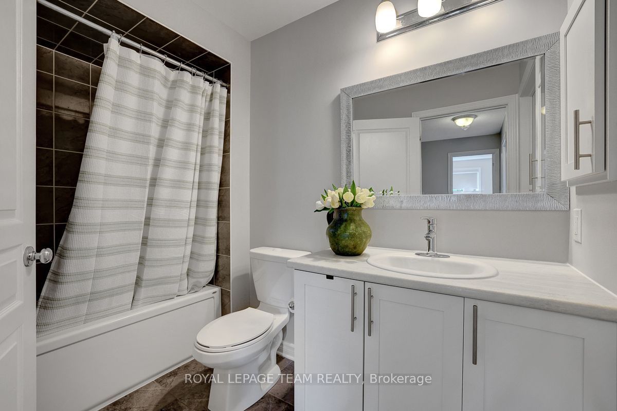 206 Leather Leaf Terrace Property Photo 29