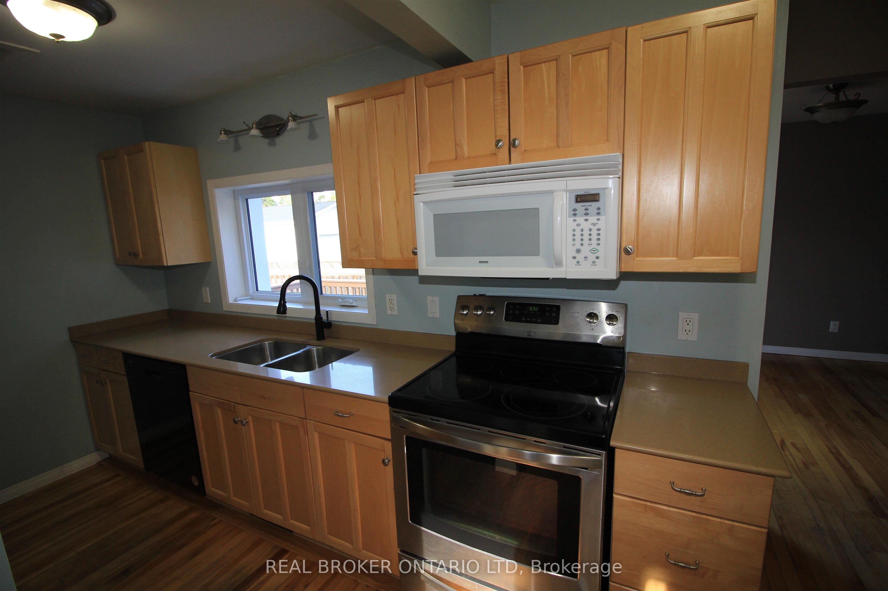368 Merrill Street Property Photo 4
