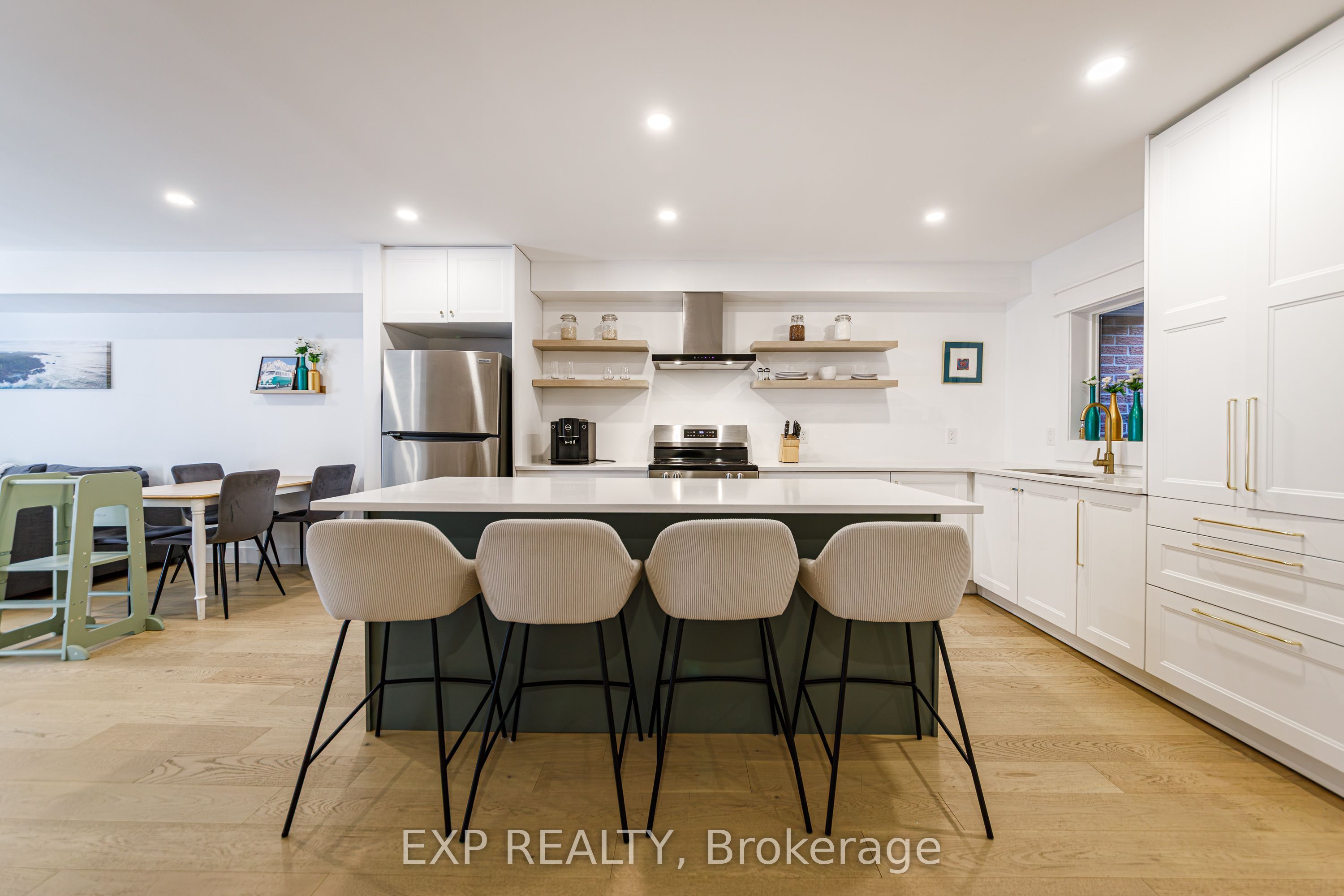 37 Dignard Street Property Photo 6