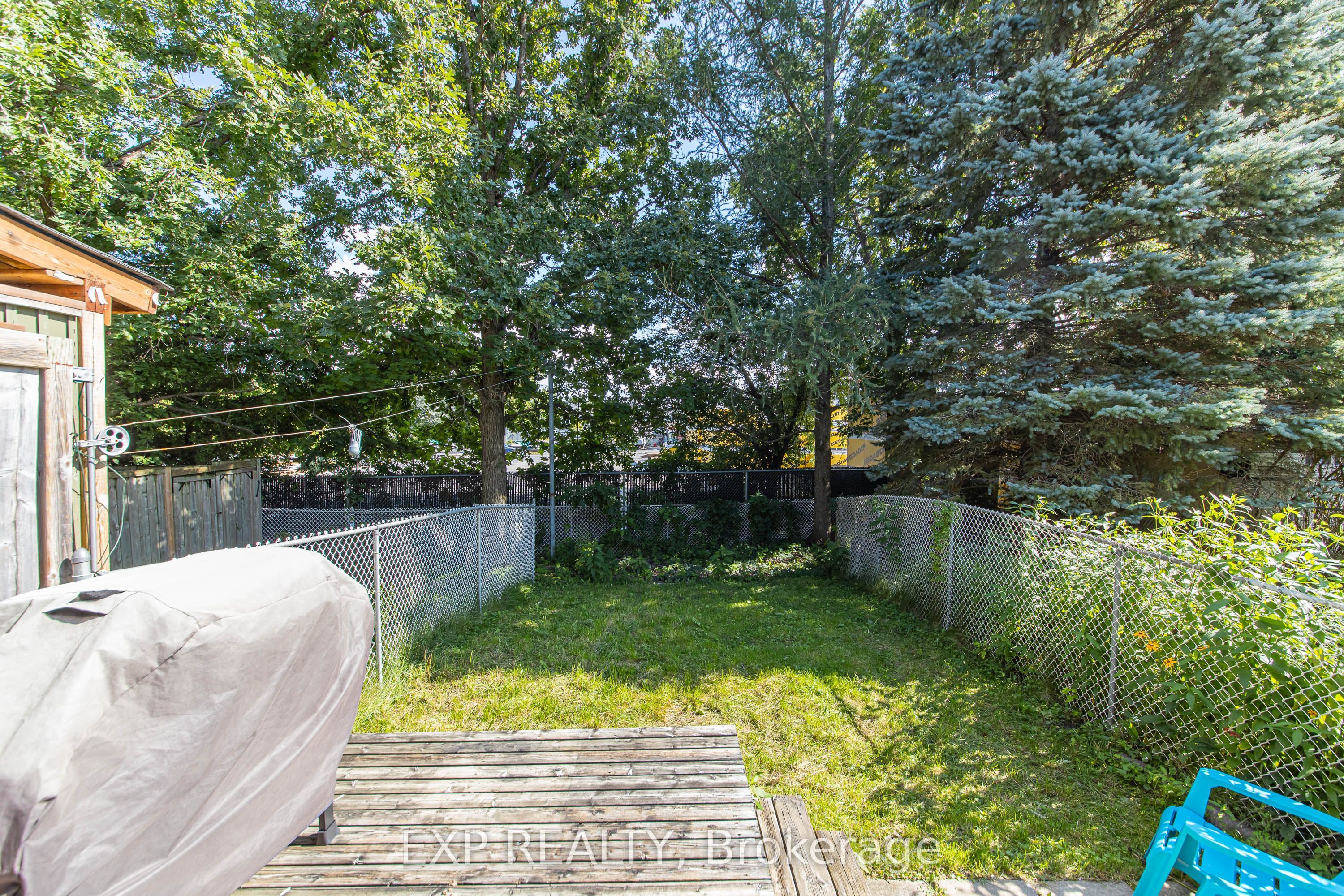 37 Dignard Street Property Photo 23