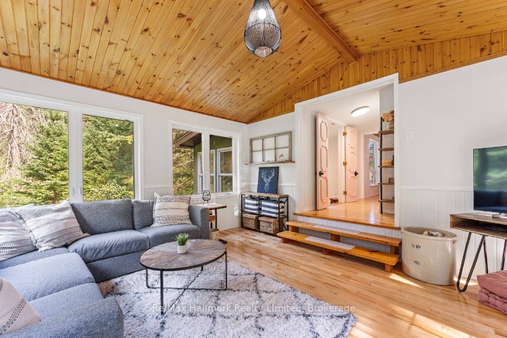 X13681720 Property Photo 27