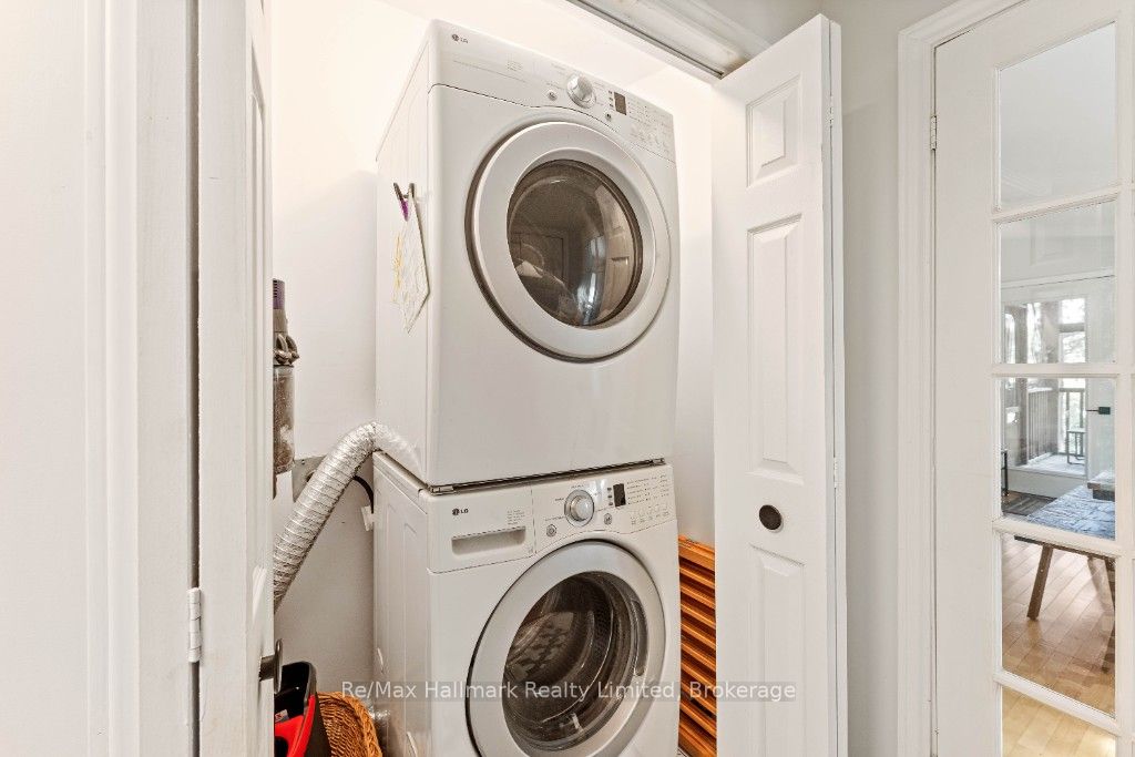 X13681720 Property Photo 28