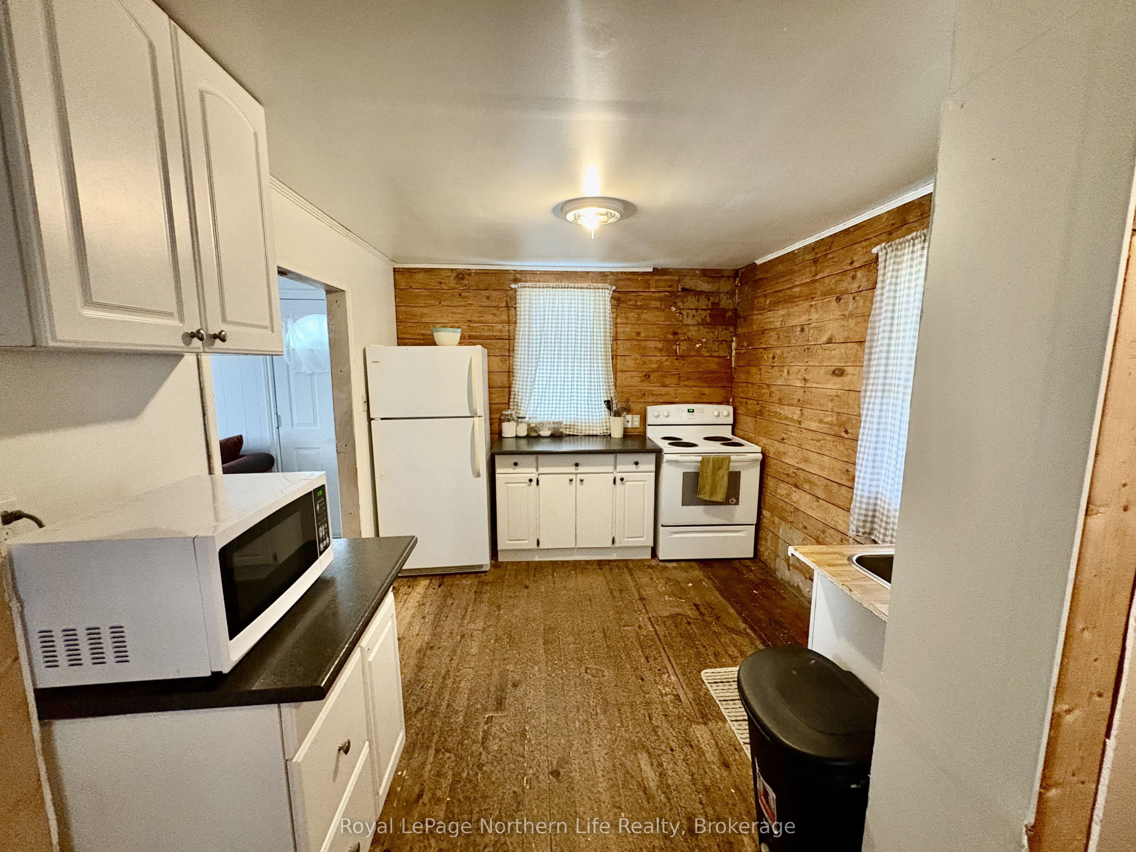 6a & 6b Mountainview Drive Property Photo 8