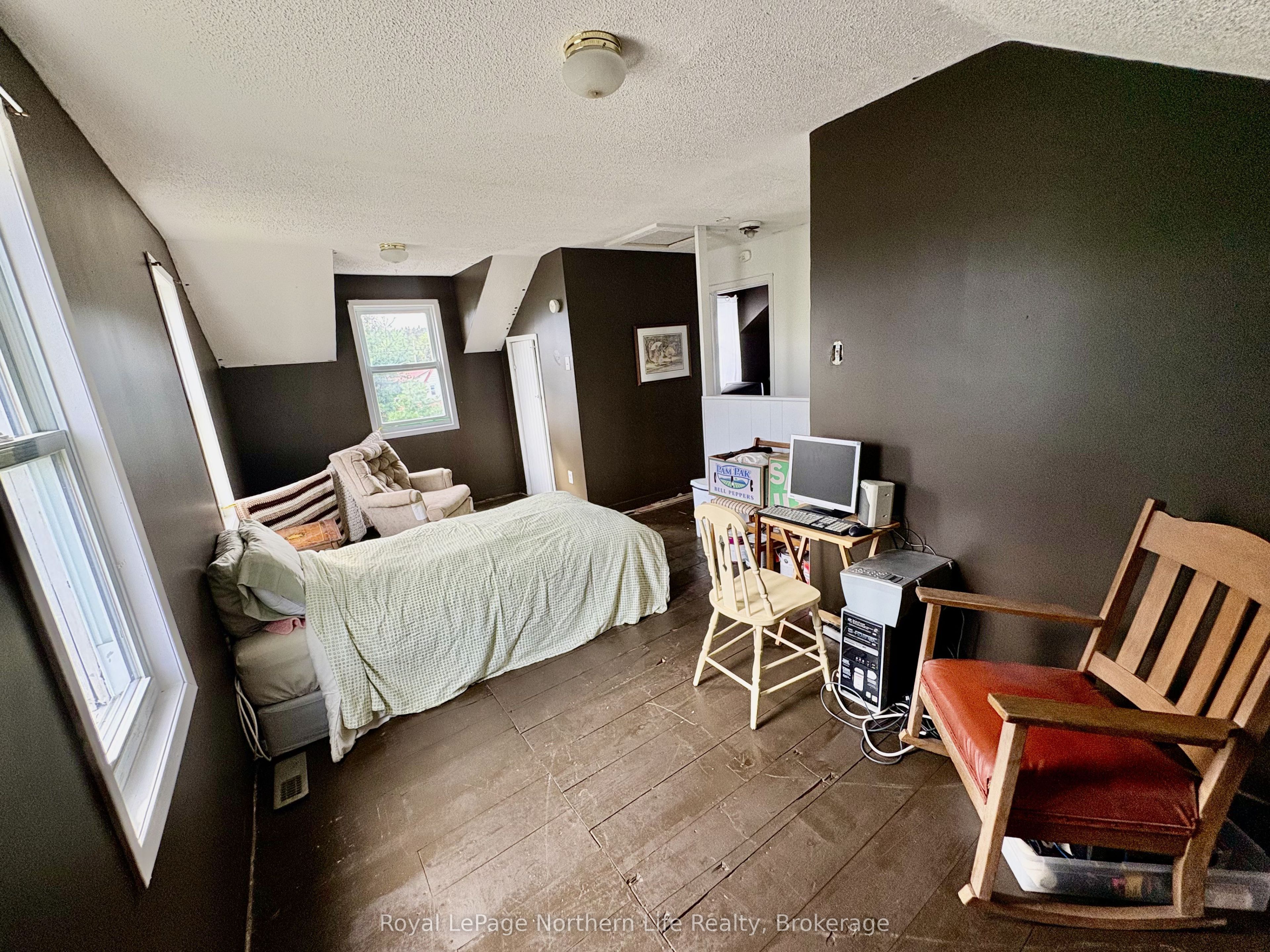 6a & 6b Mountainview Drive Property Photo 17
