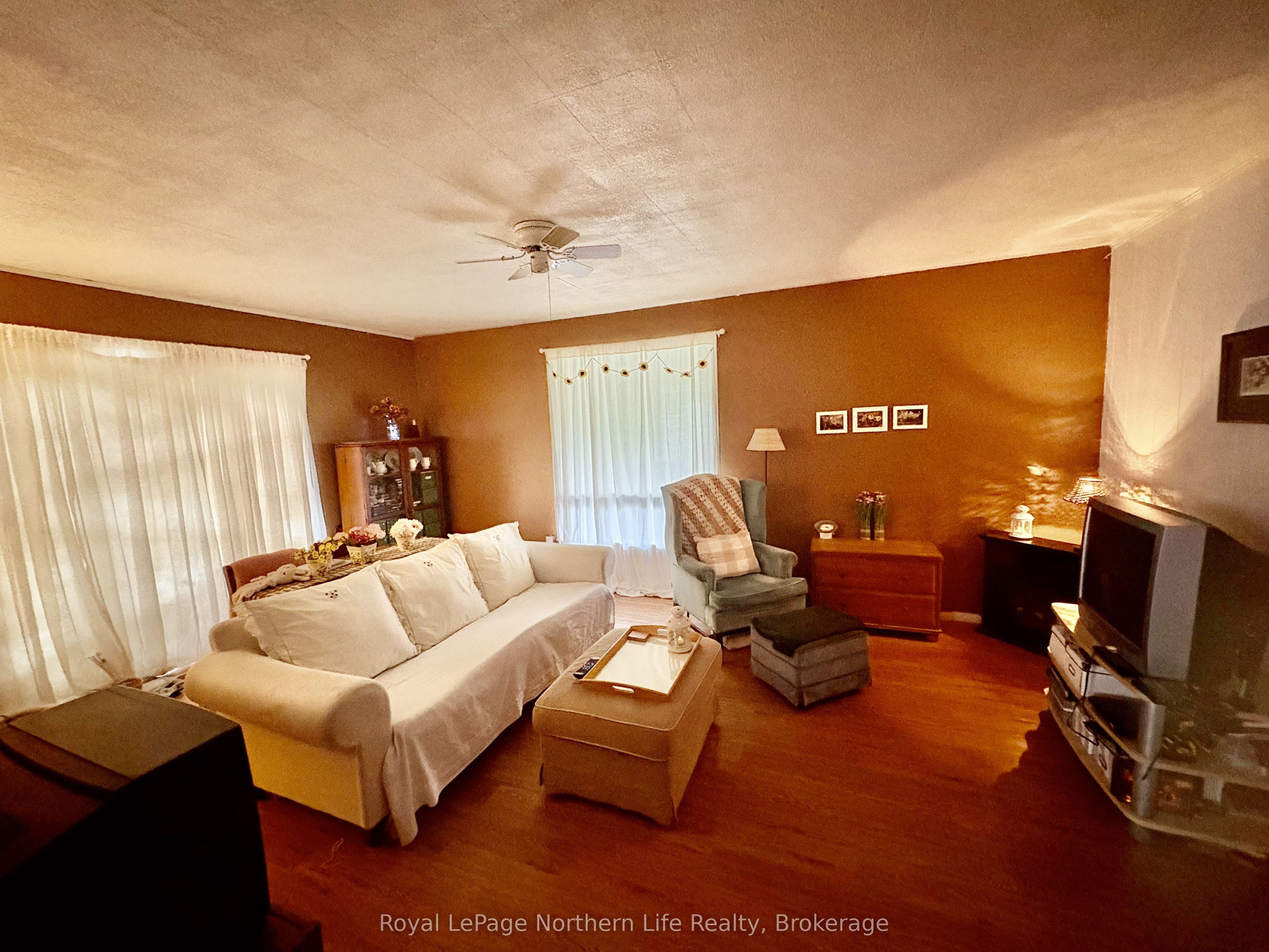 6a & 6b Mountainview Drive Property Photo 26