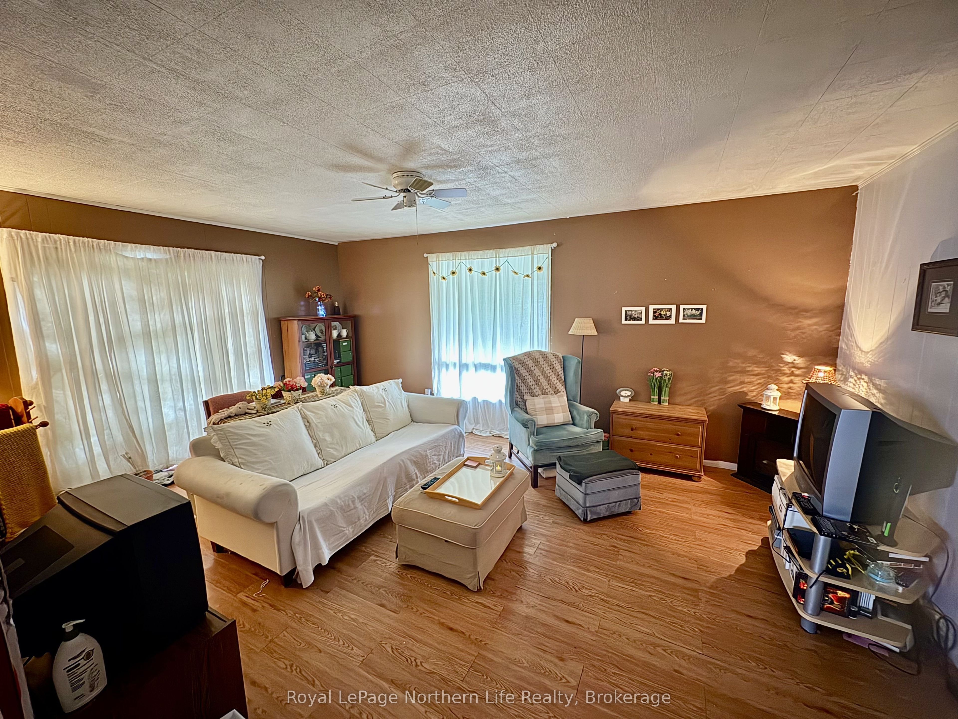 6a & 6b Mountainview Drive Property Photo 29