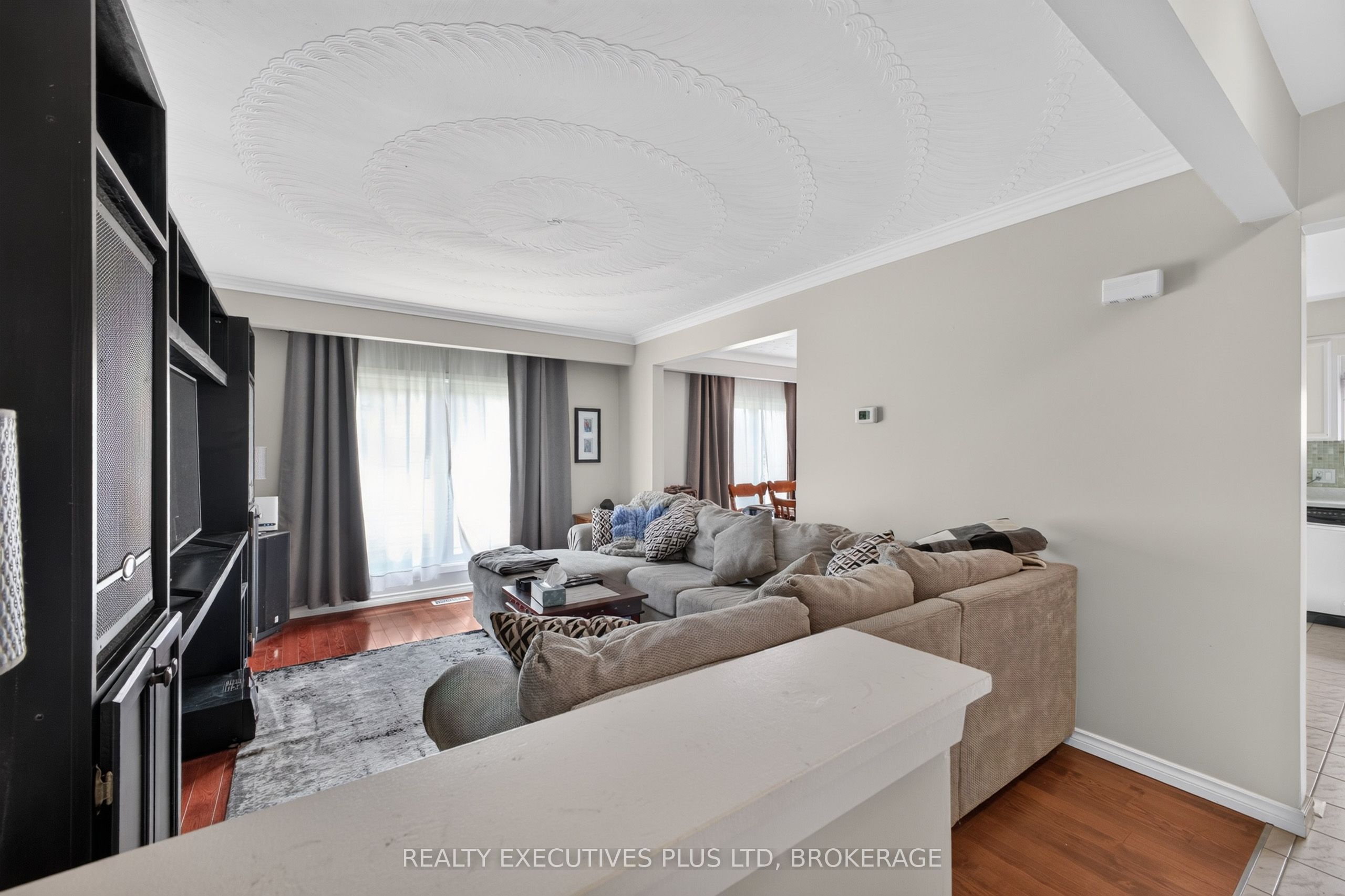 6245 Pitton Road Property Photo 14