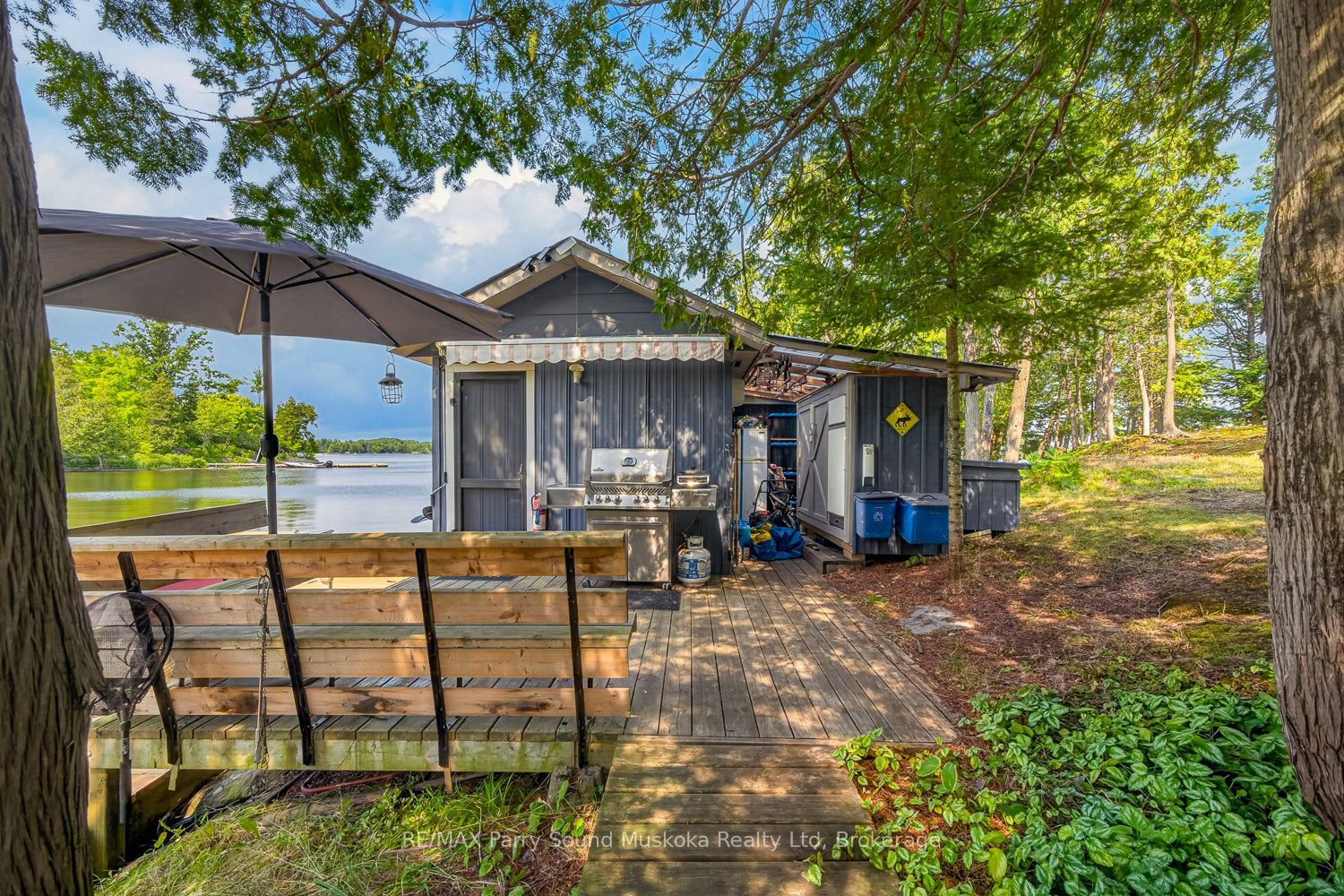 6 Wendy's Lane Property Photo 3