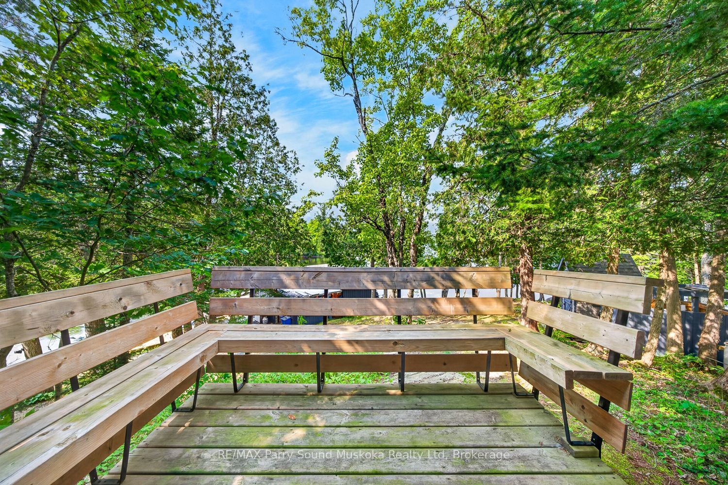 6 Wendy's Lane Property Photo 40