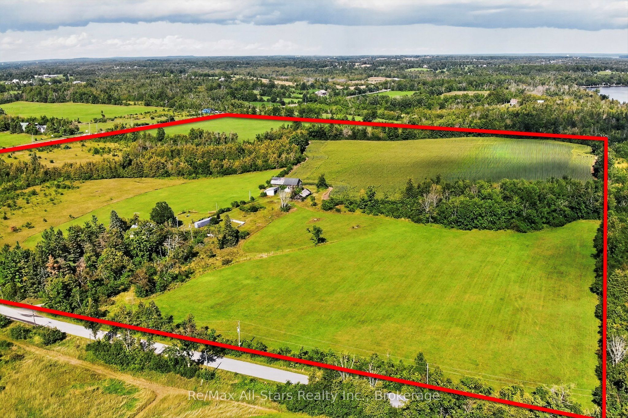 37 Kelly's Bay Road Property Photo 1
