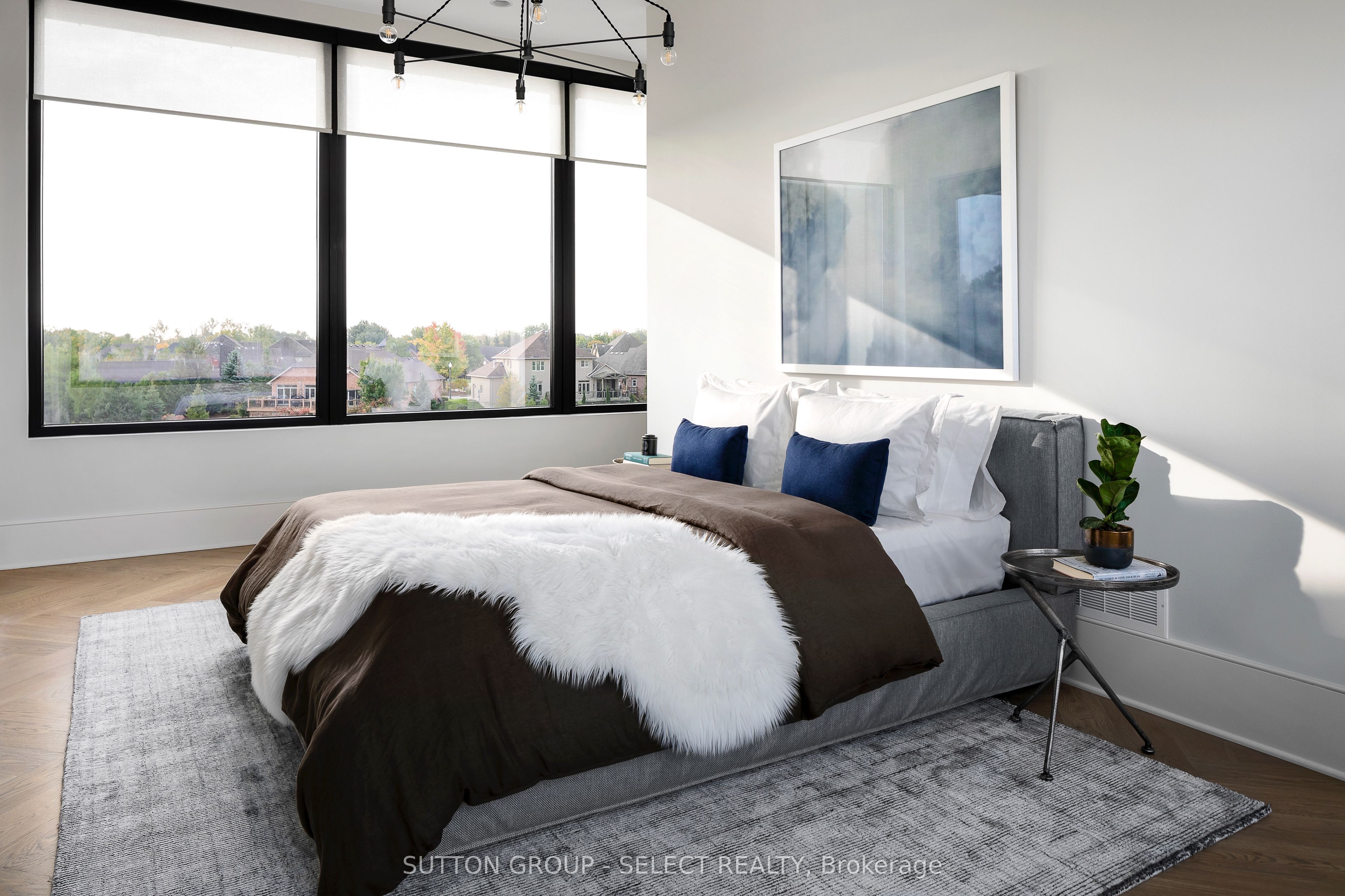 2564 Woodhull Road Property Photo 19