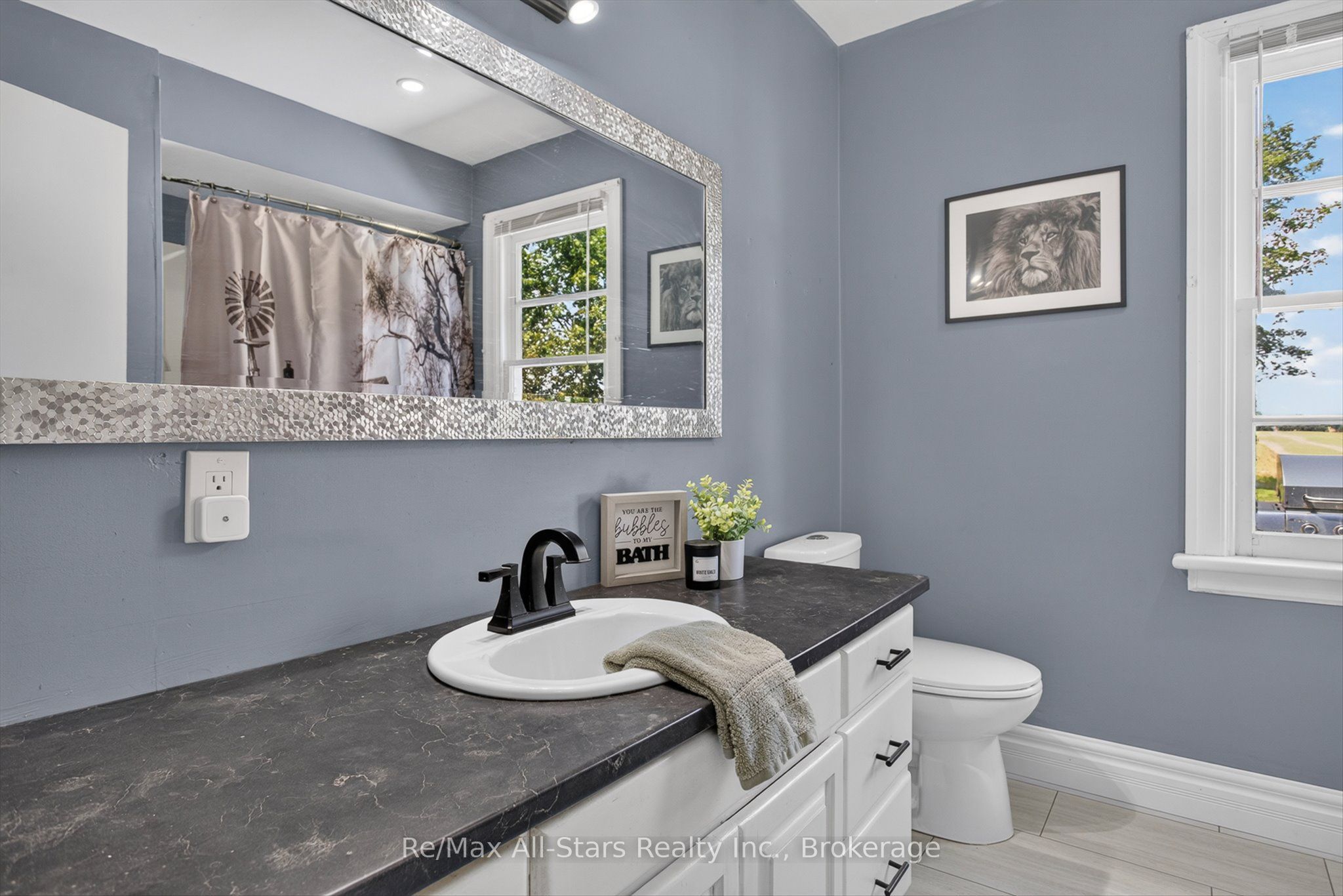 981 Highway 7 Property Photo 23