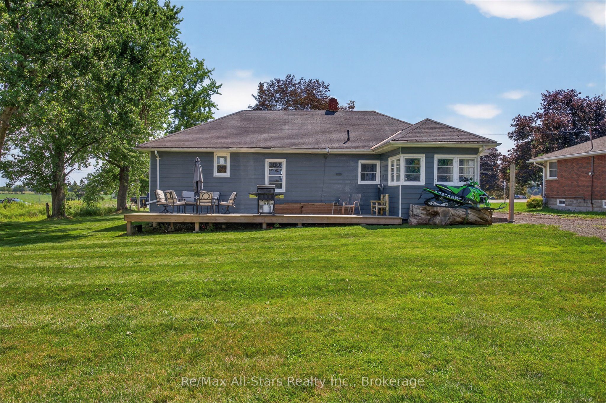 981 Highway 7 Property Photo 29