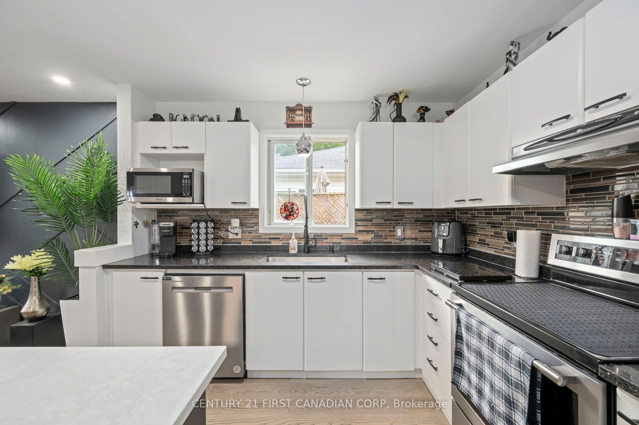 902 Railton Avenue Property Photo 10