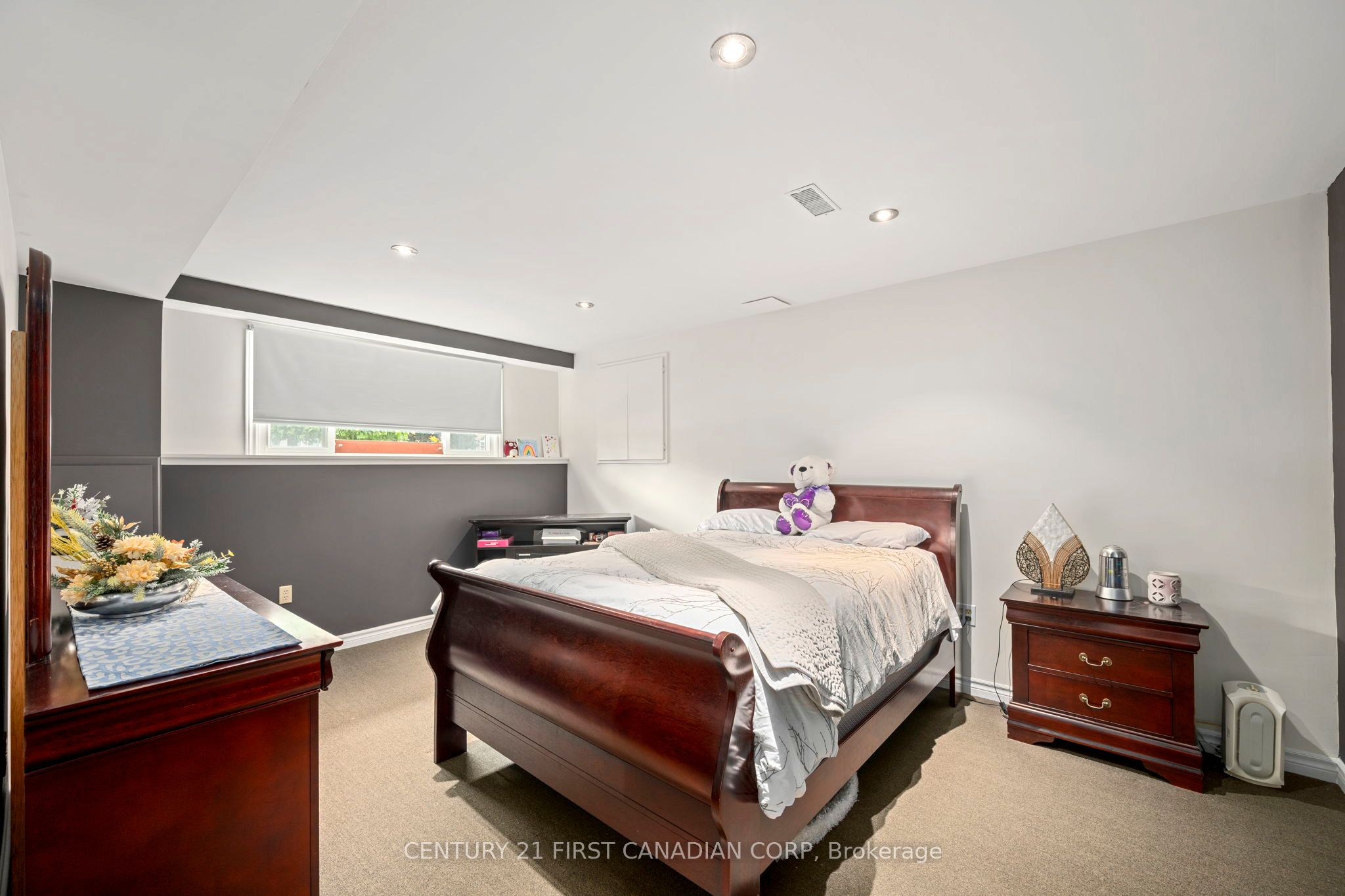 902 Railton Avenue Property Photo 17