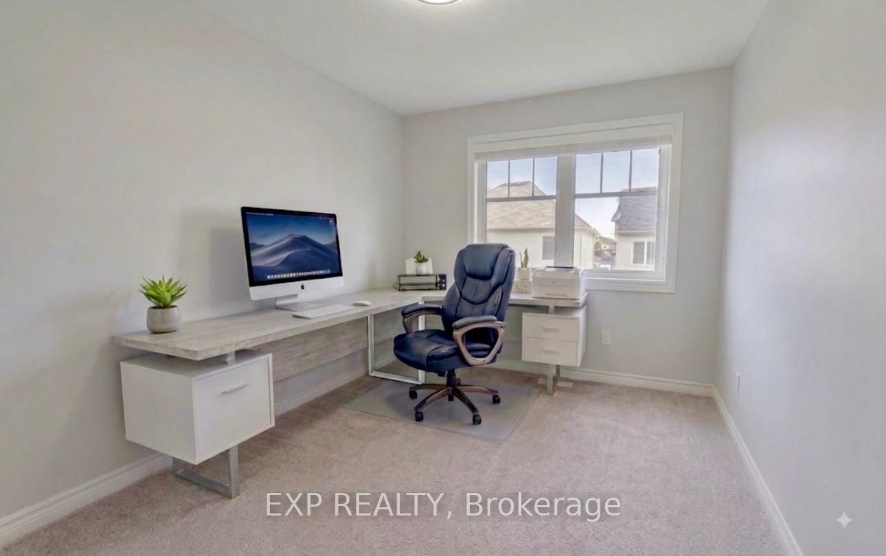 237 Brambling Way Property Photo 9