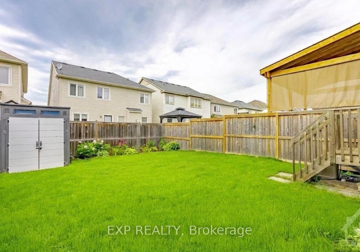 237 Brambling Way Property Photo 11