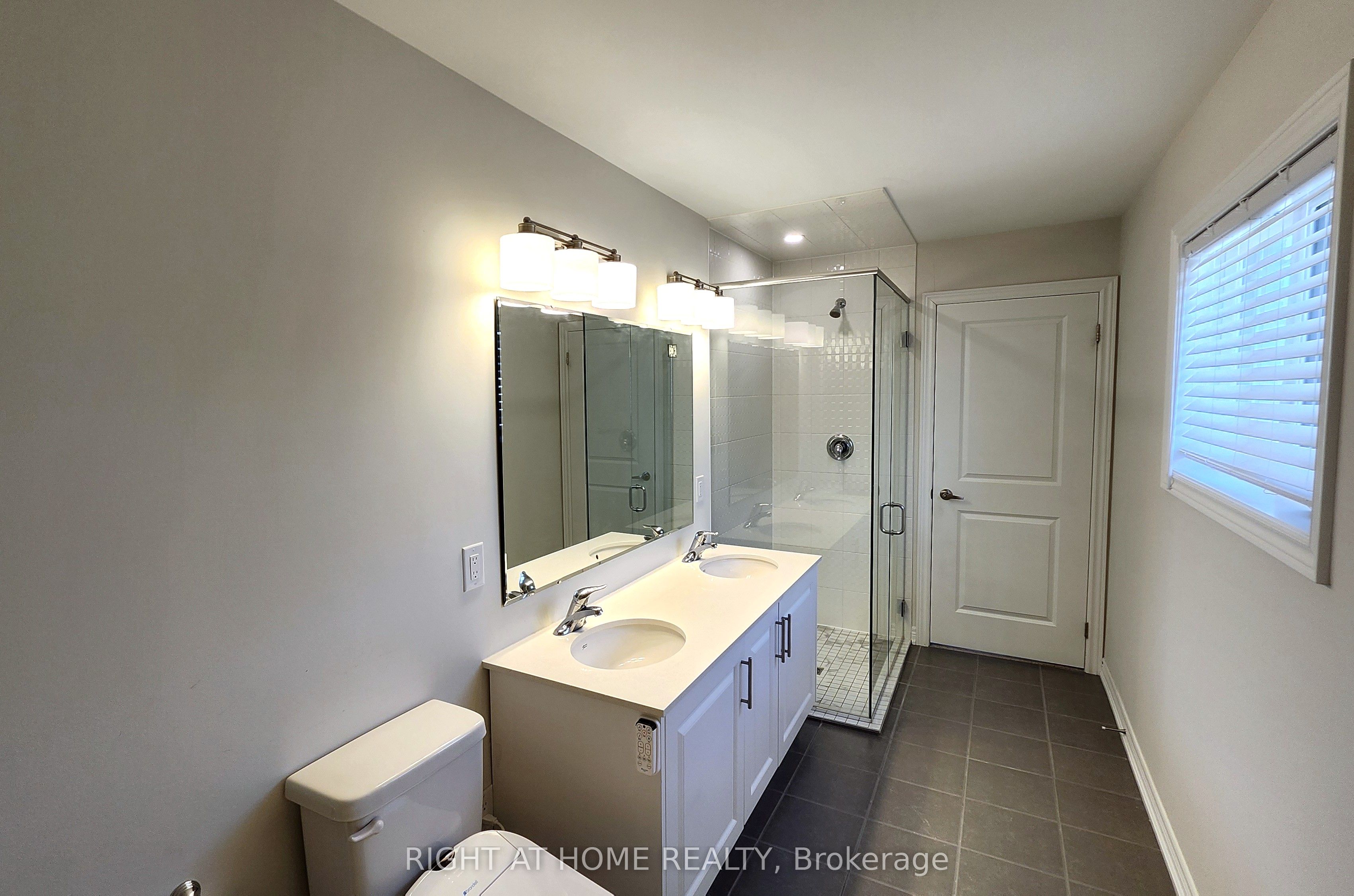 1120 Rippingale Trail Property Photo 38