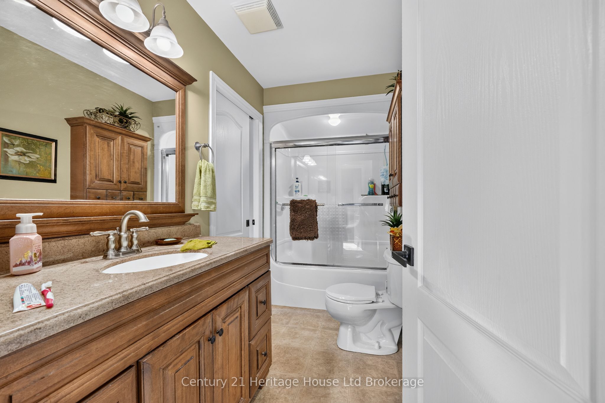 43 Beech Boulevard Property Photo 15