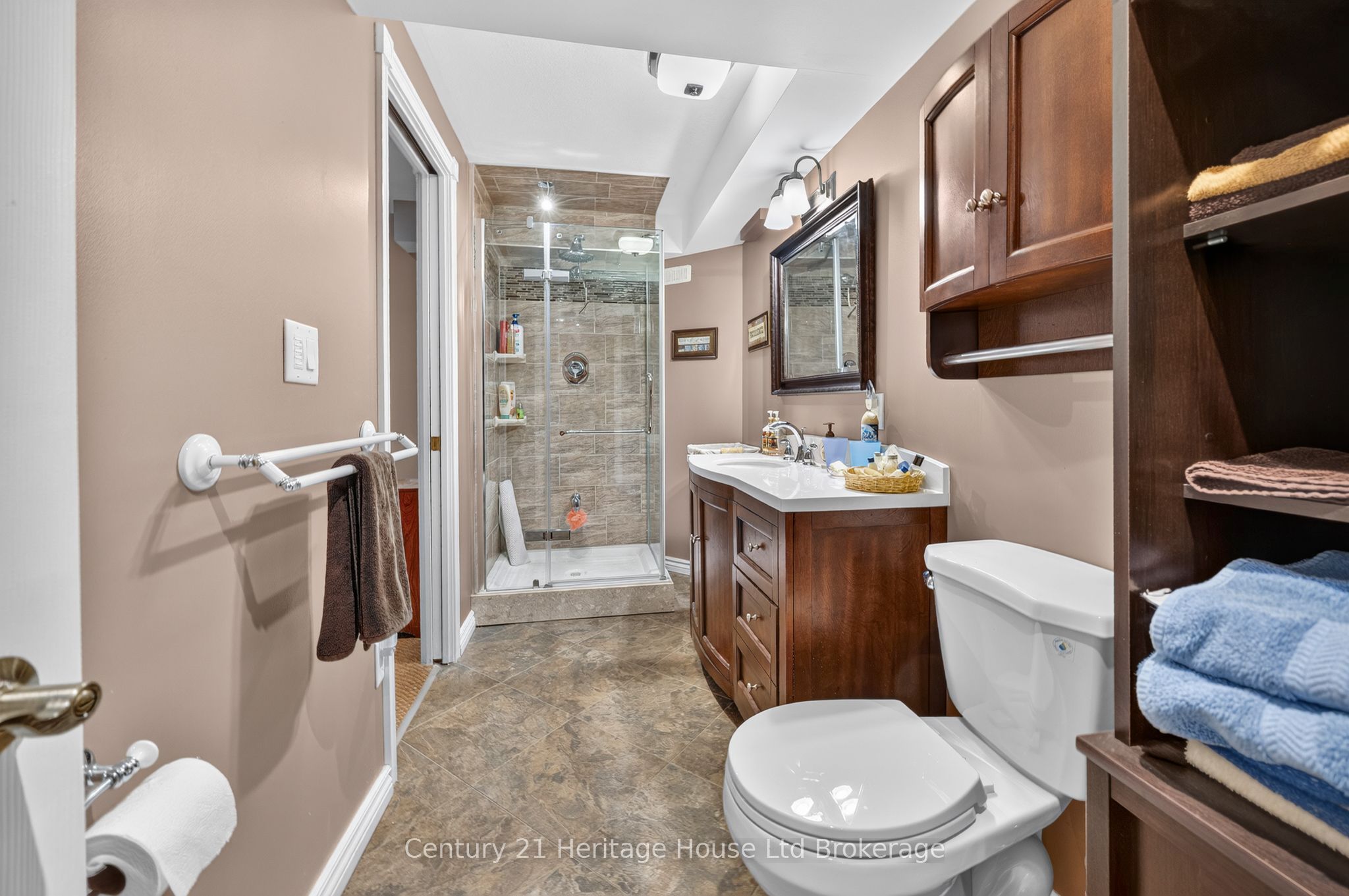 43 Beech Boulevard Property Photo 24