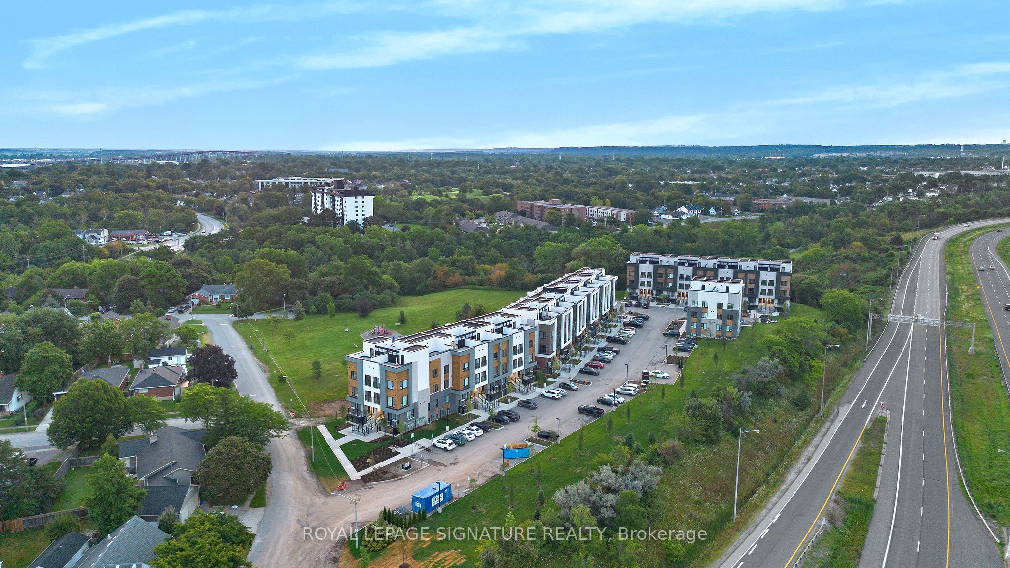 16 Melbourne Avenue 303D Property Photo 1