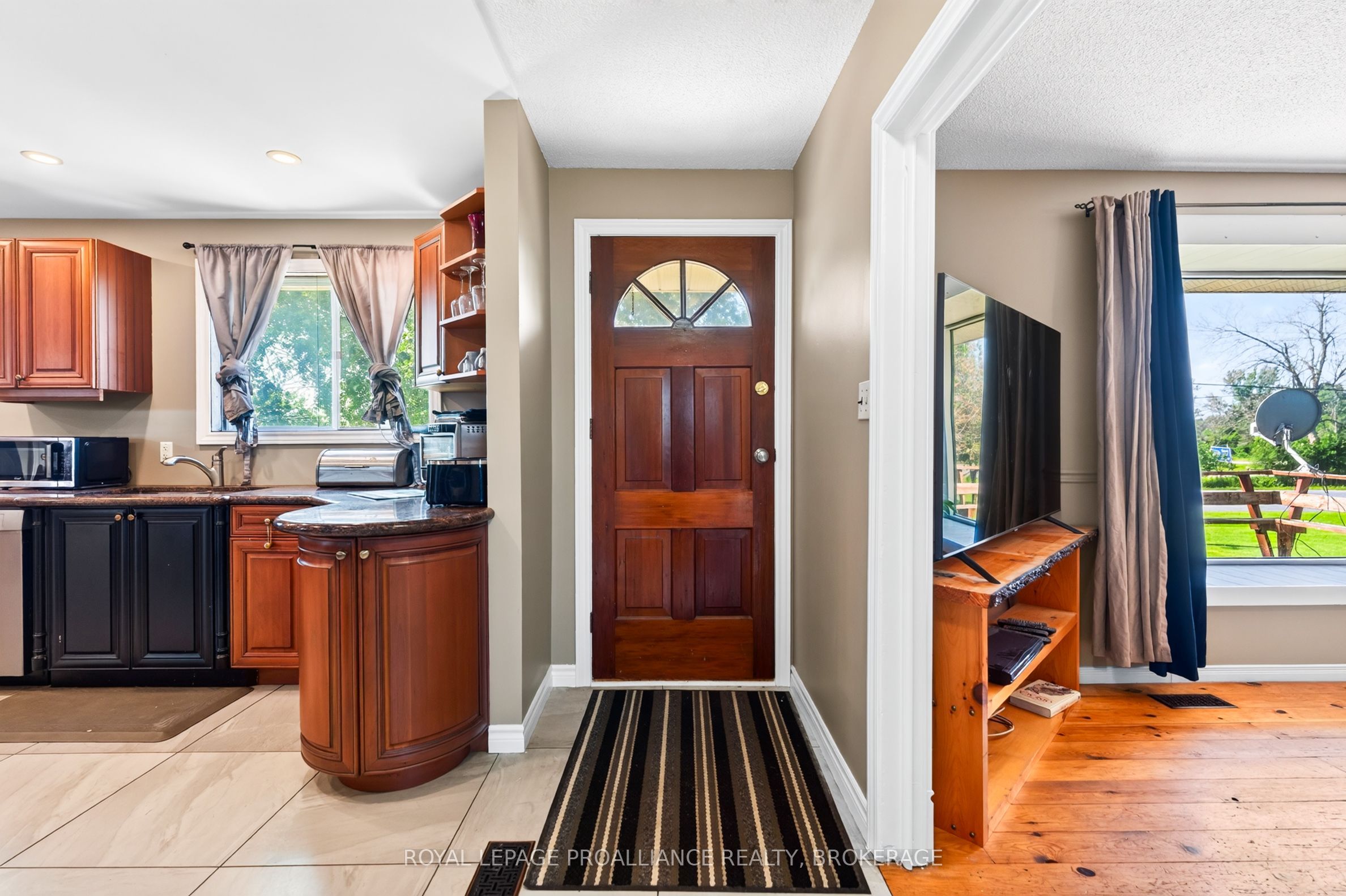 3670 Smith Road Property Photo 8