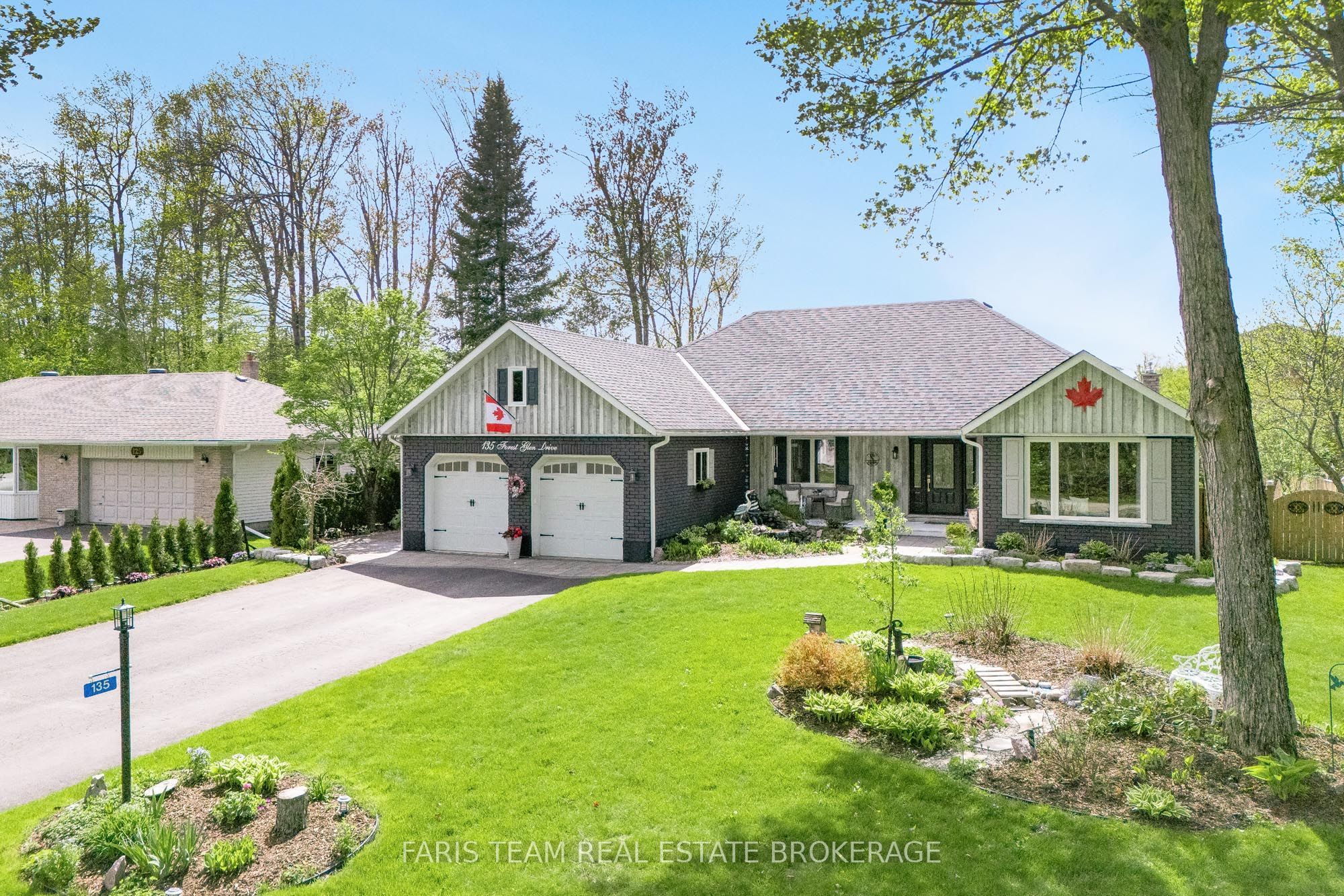 135 Forest Glen Drive Property Photo 1