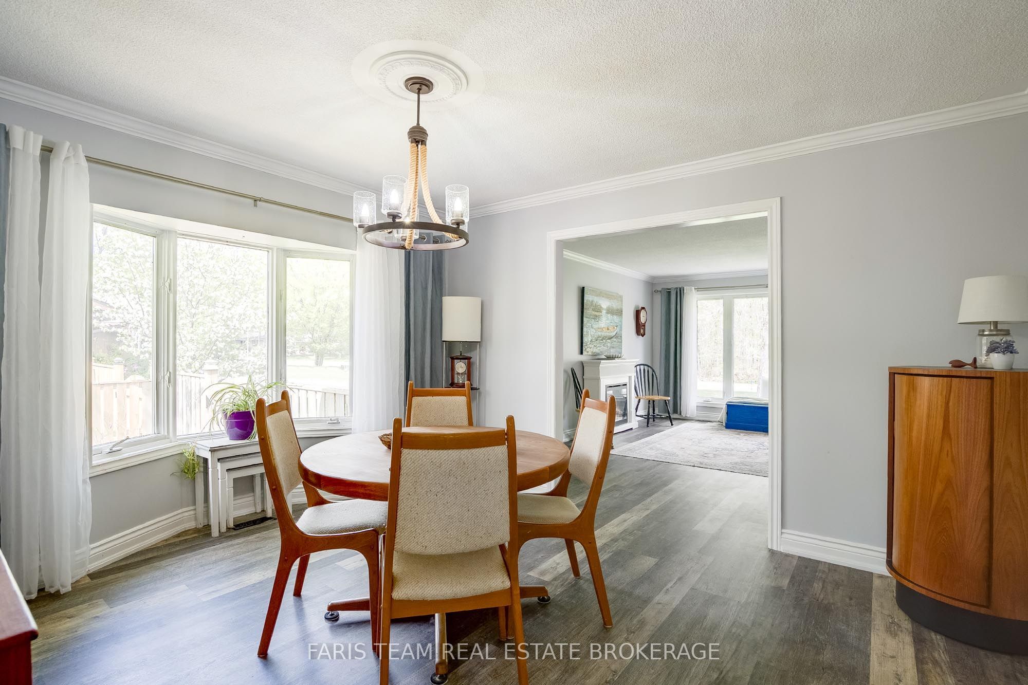 135 Forest Glen Drive Property Photo 12