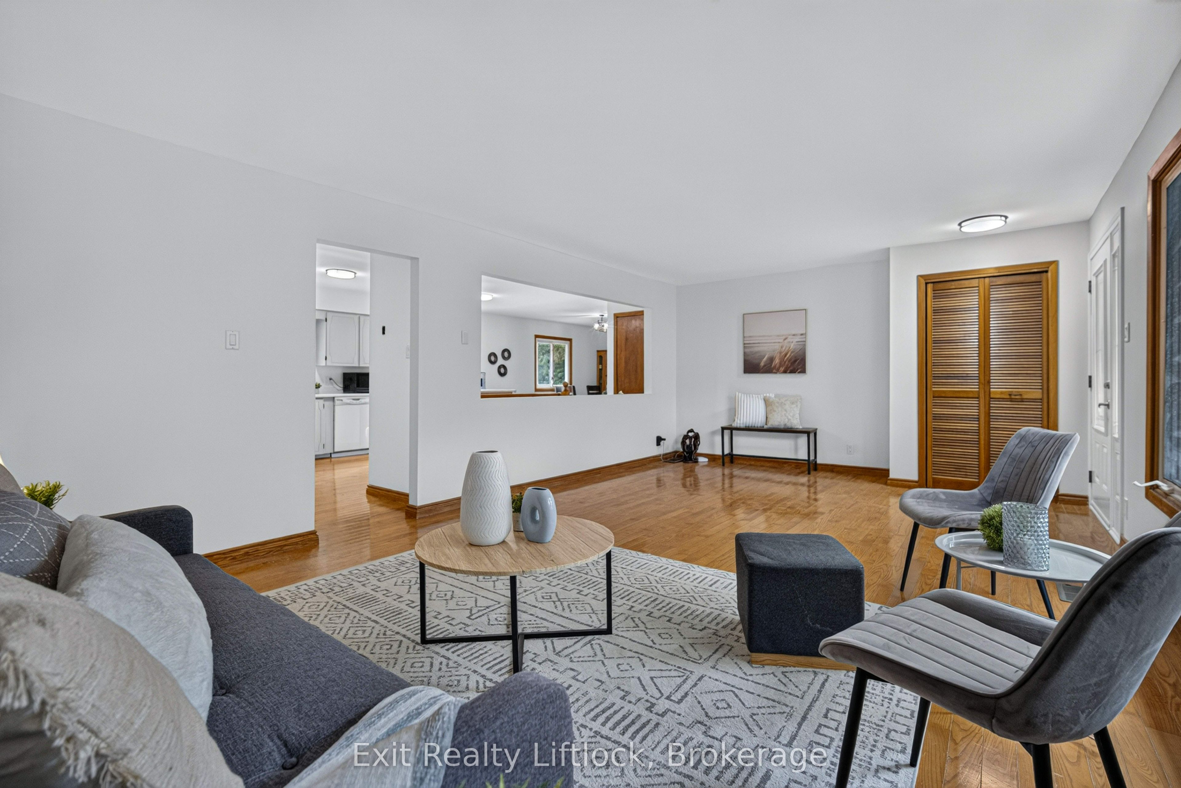 3 Basswood Street Property Photo 6
