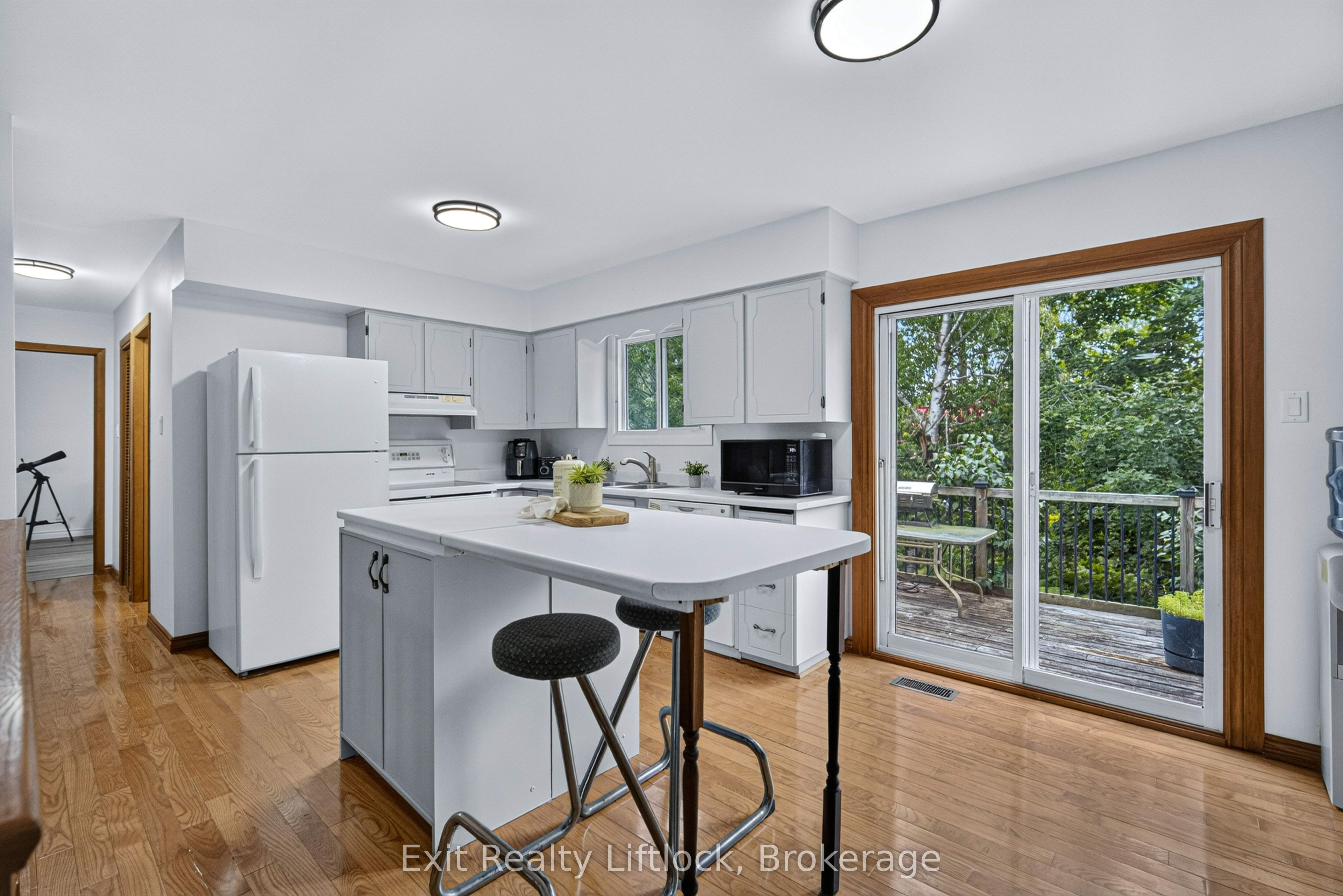 3 Basswood Street Property Photo 11