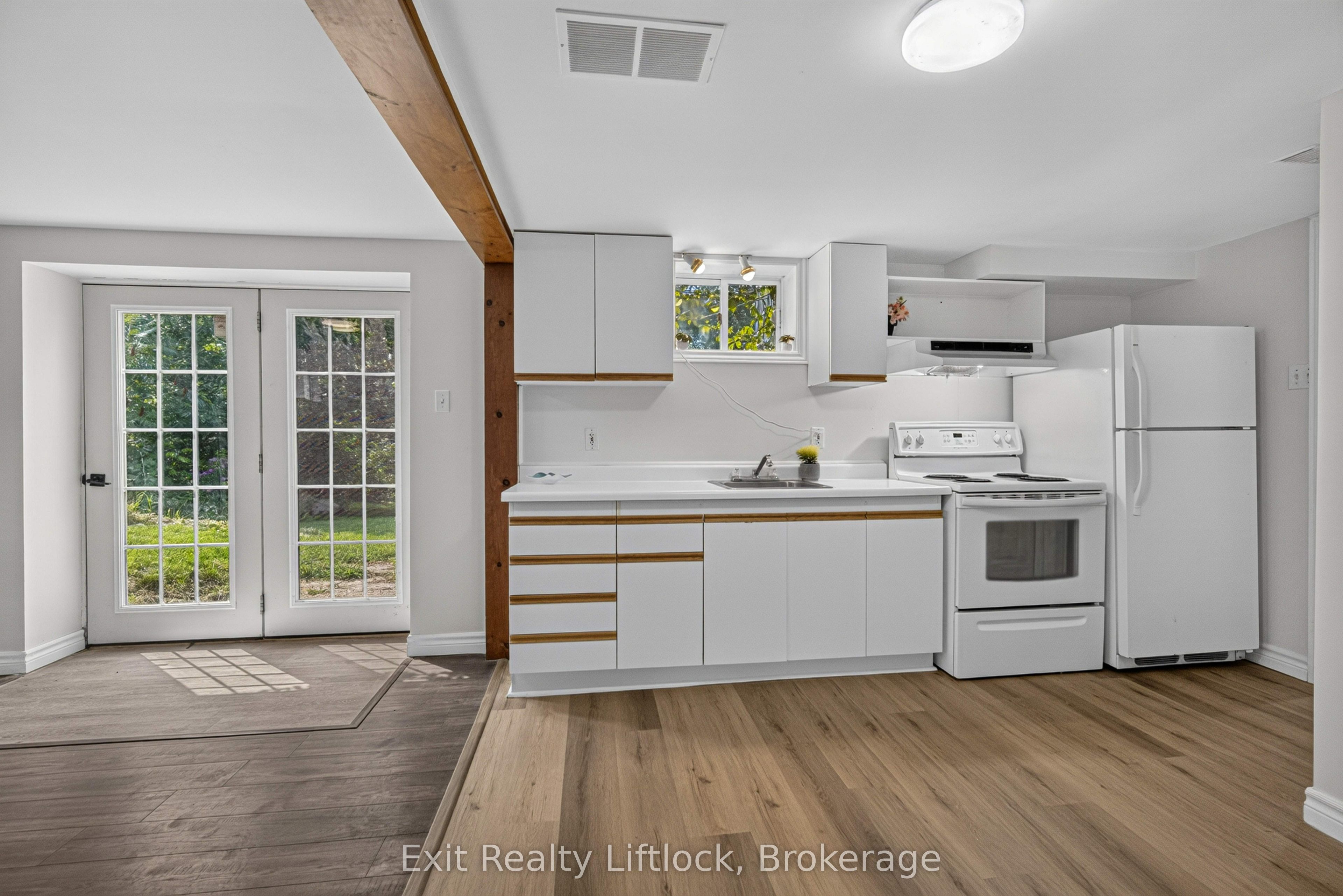 3 Basswood Street Property Photo 27