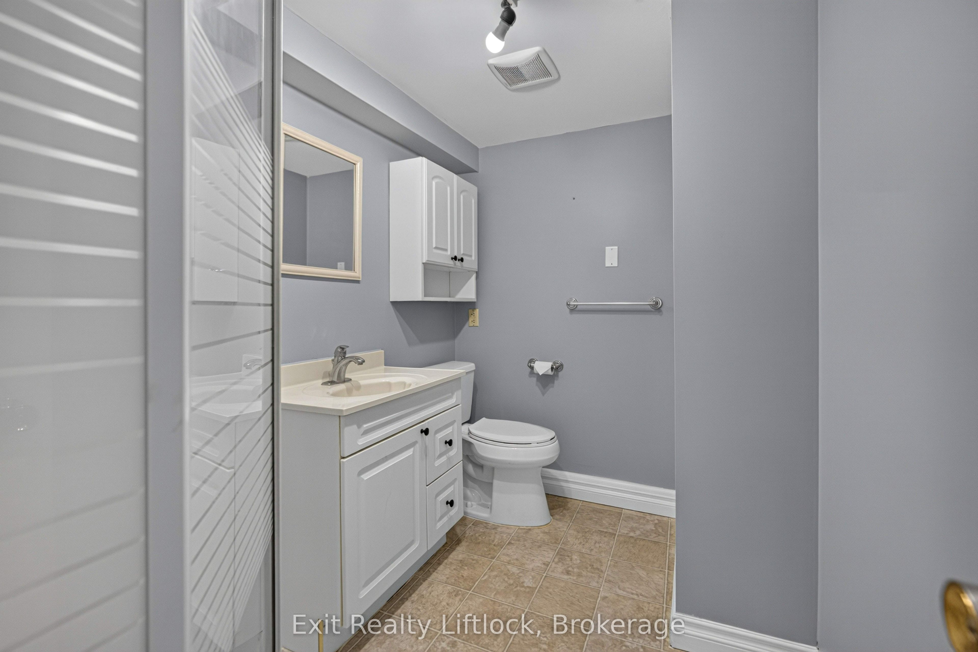 3 Basswood Street Property Photo 33