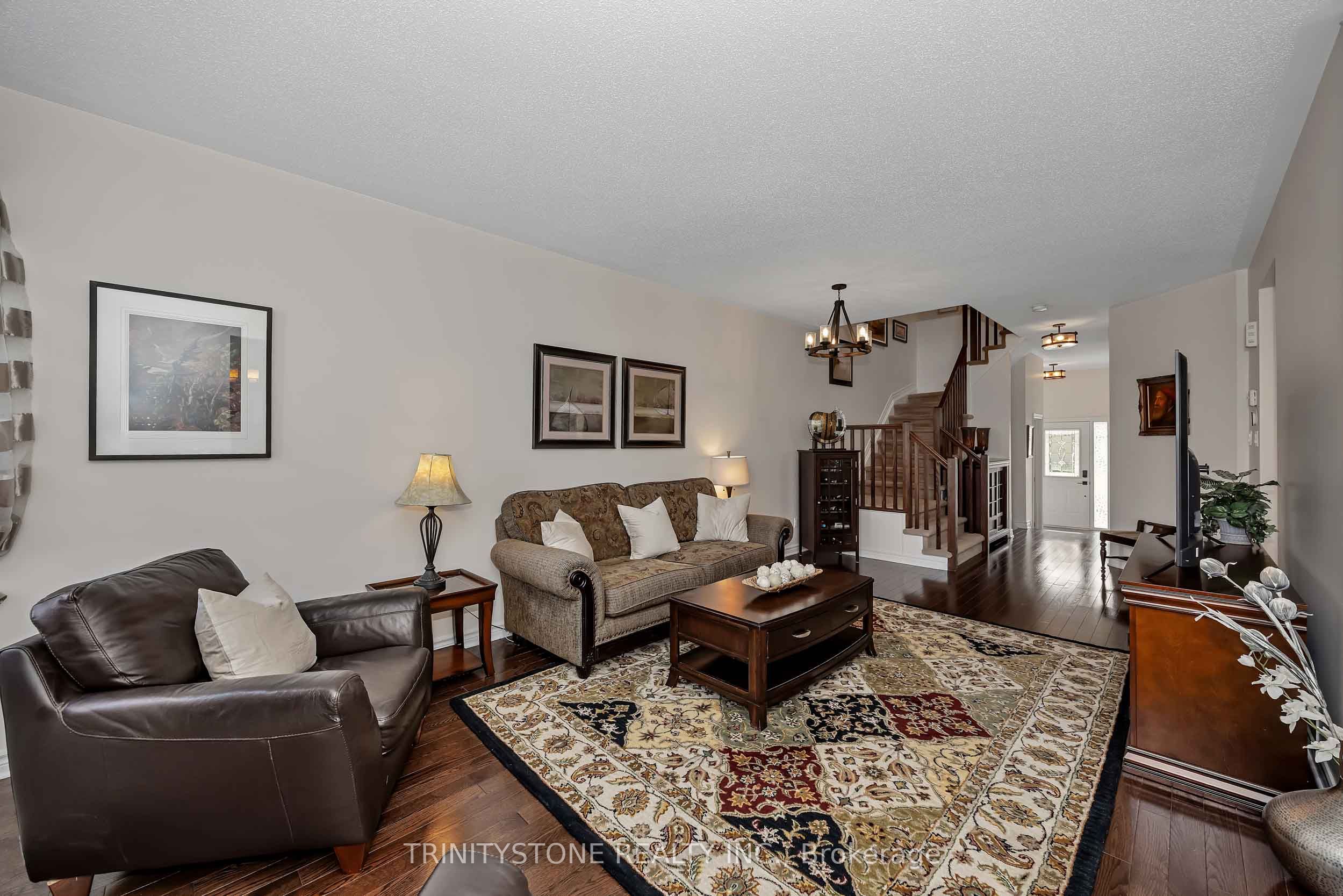 1114 Northgraves Crescent Property Photo 16