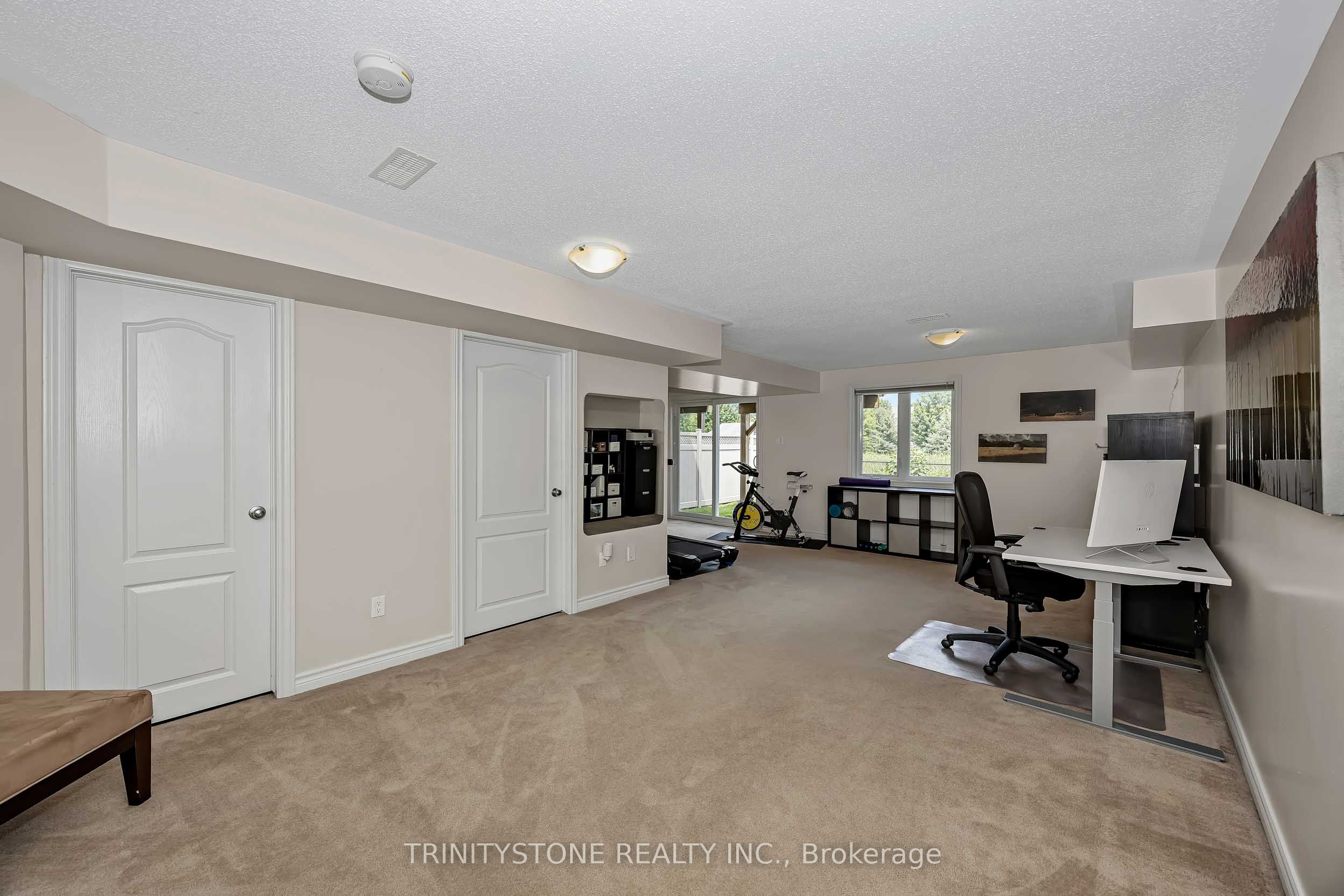 1114 Northgraves Crescent Property Photo 37