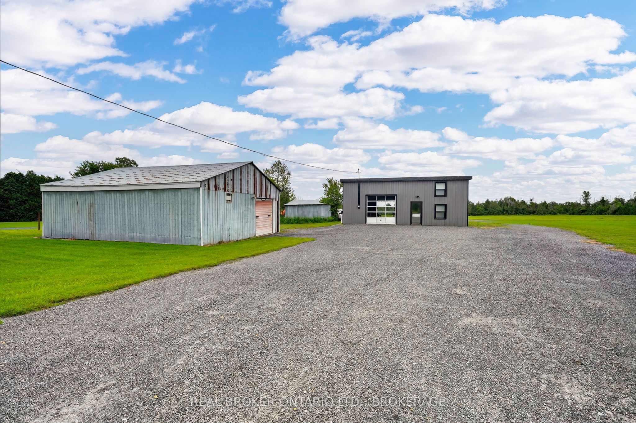 17530 Mcphail Road Property Photo 2