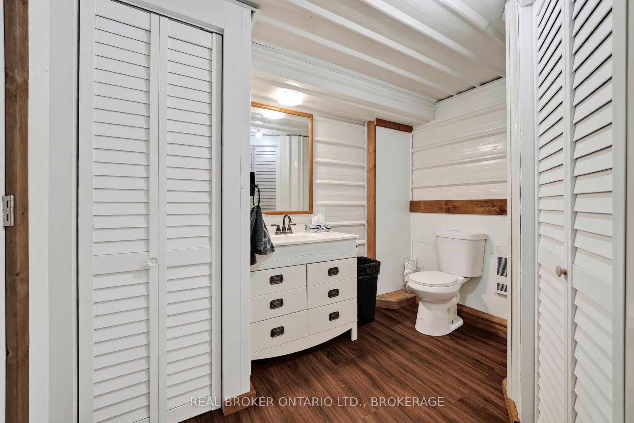 17530 Mcphail Road Property Photo 8