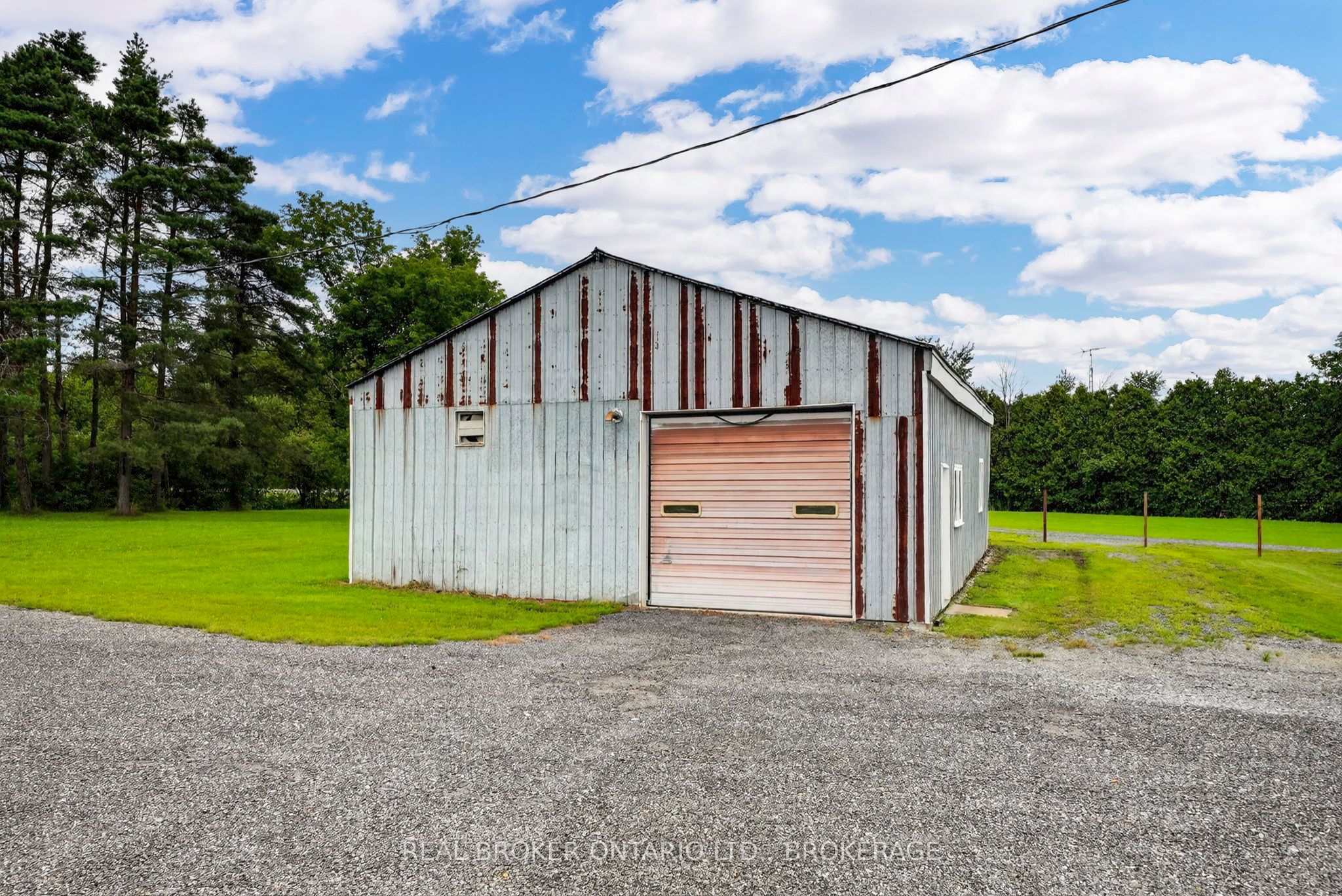 17530 Mcphail Road Property Photo 16
