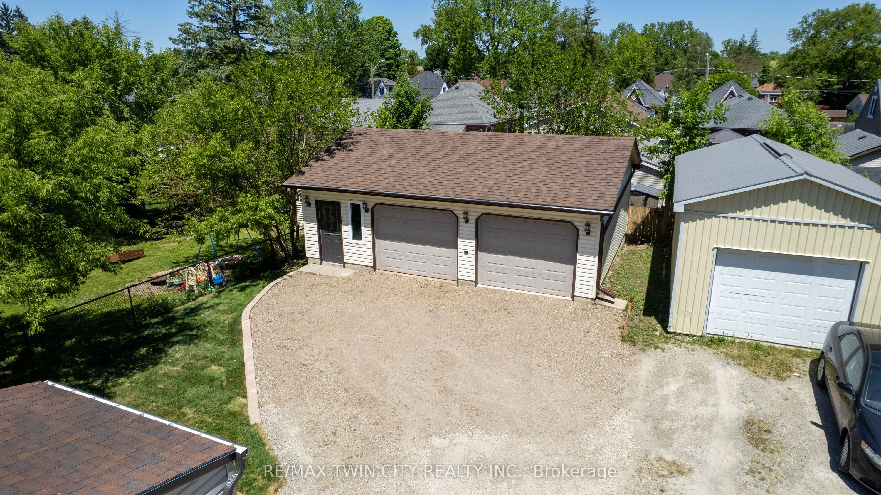 59 Salisbury Avenue Property Photo 29