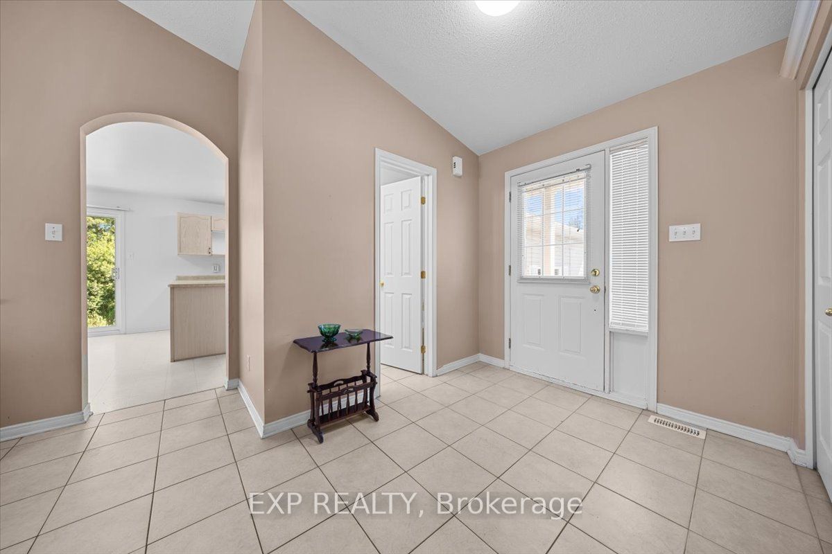 113 Grey Fox Drive Property Photo 4