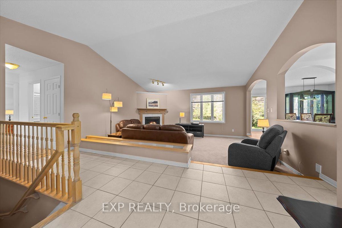 113 Grey Fox Drive Property Photo 6