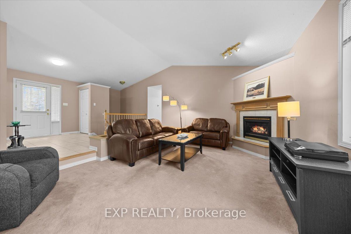 113 Grey Fox Drive Property Photo 8