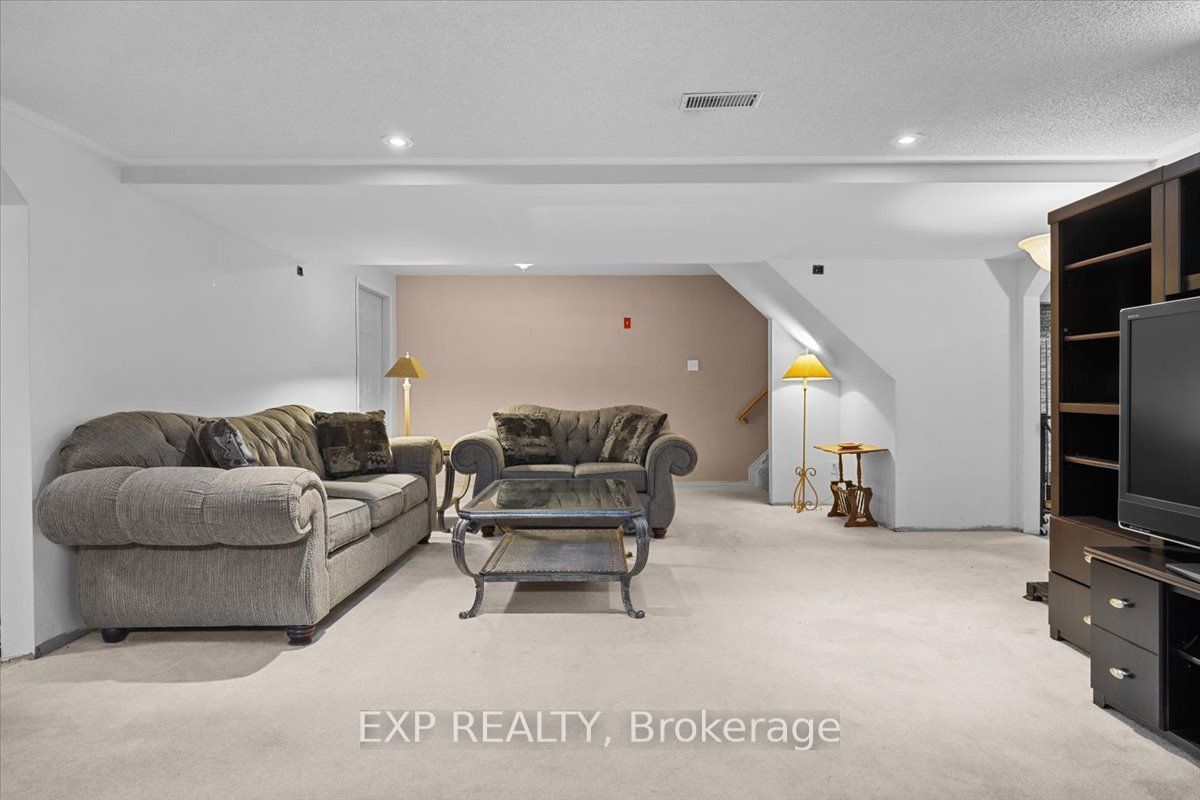 113 Grey Fox Drive Property Photo 35