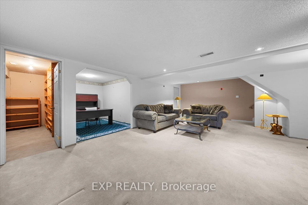 113 Grey Fox Drive Property Photo 37