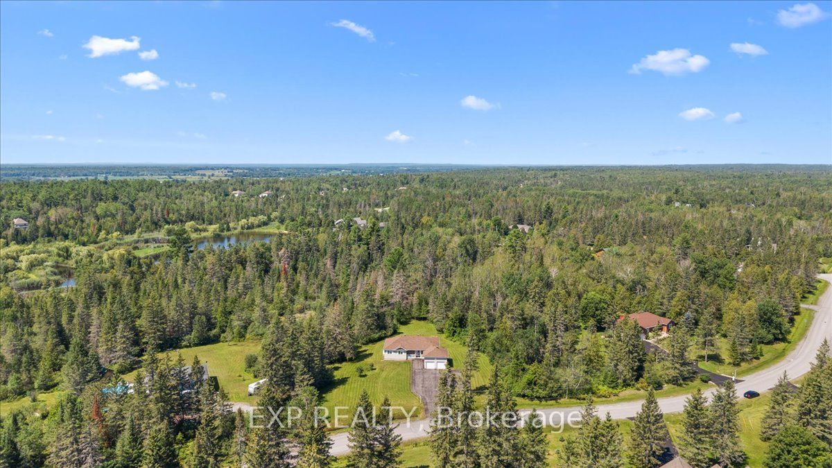 113 Grey Fox Drive Property Photo 43