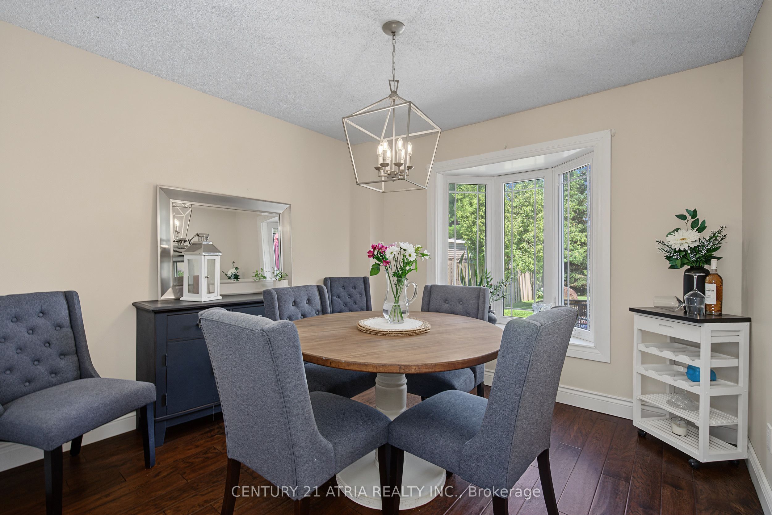 6 Burnham Boulevard Property Photo 11